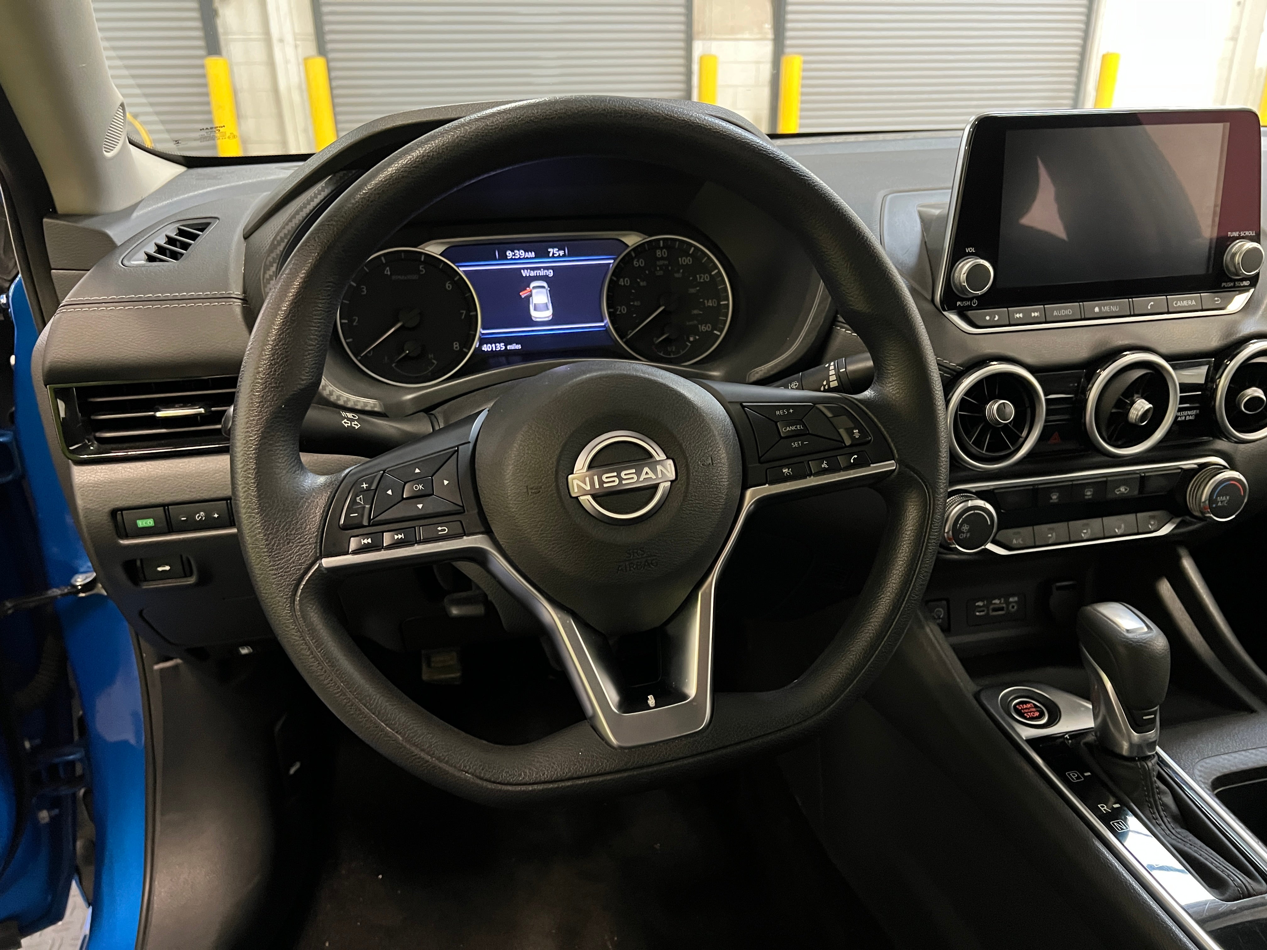 2025 Nissan Sentra SV - Photo 6