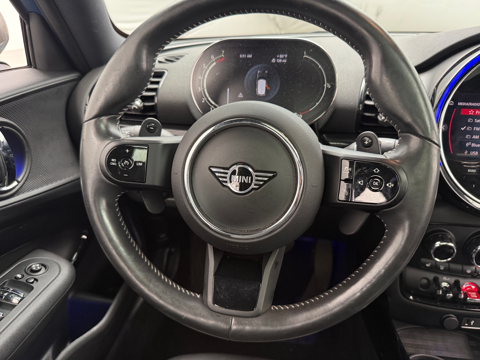 Thumbnail: 2022 MINI Cooper Clubman - 4