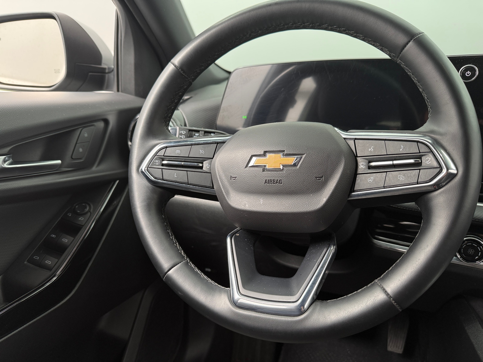 Thumbnail: 2025 Chevrolet Equinox - 5