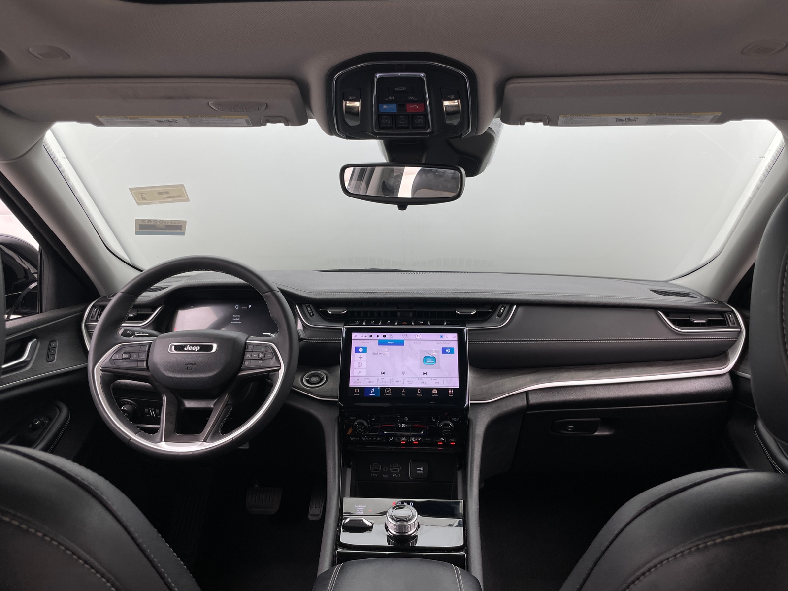 Thumbnail: 2023 Jeep Grand Cherokee L - 2