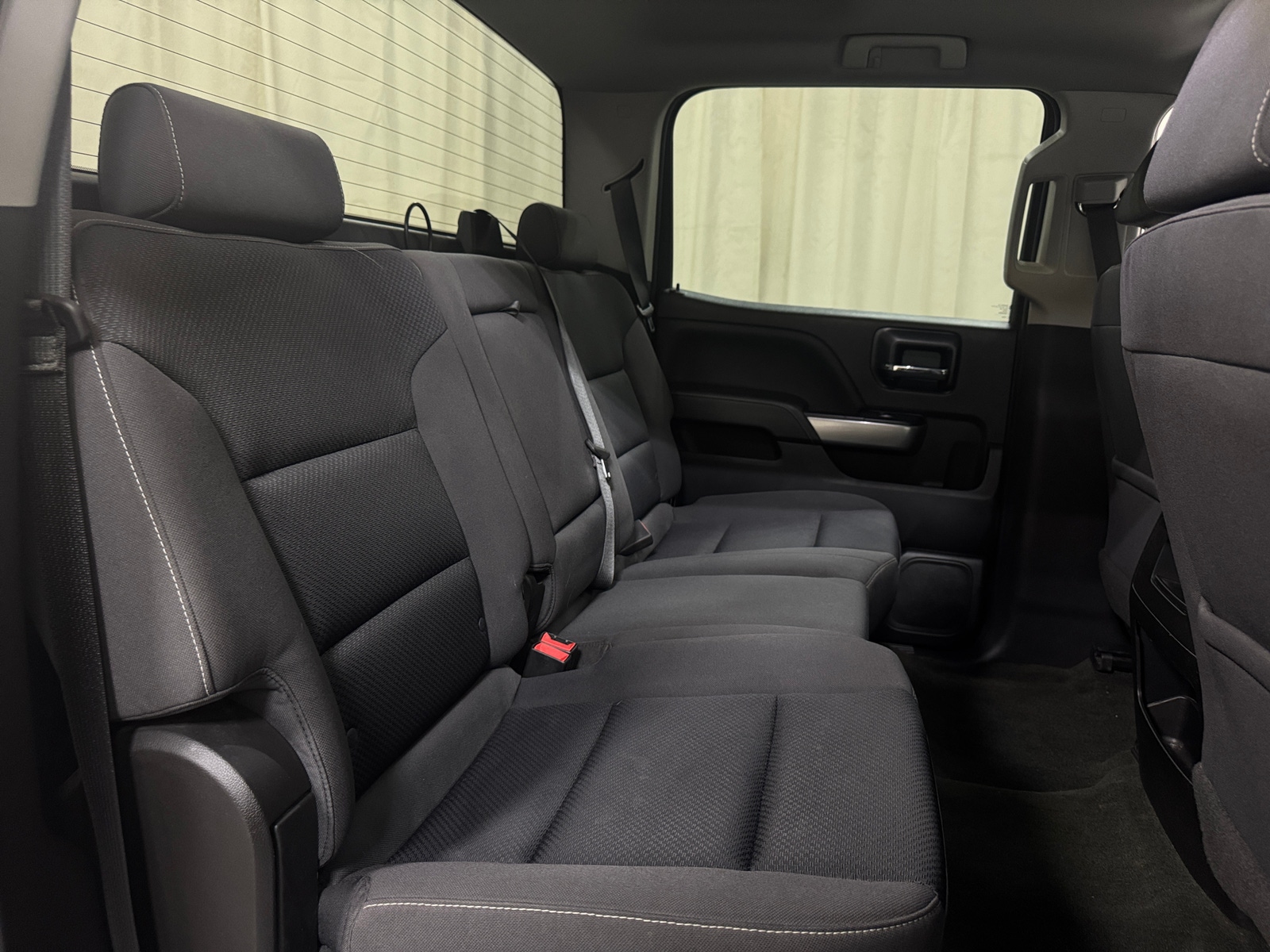 Thumbnail: 2018 Chevrolet Silverado 1500 - 6