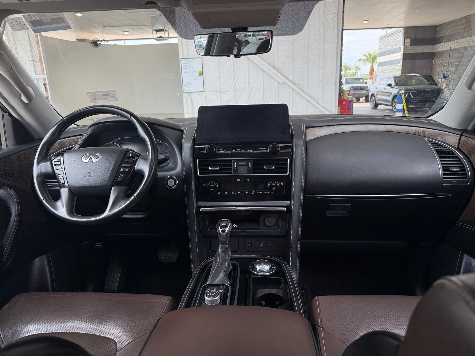 Thumbnail: 2023 INFINITI QX80 - 2