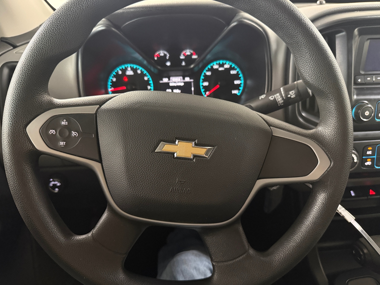 Thumbnail: 2016 Chevrolet Colorado - 5