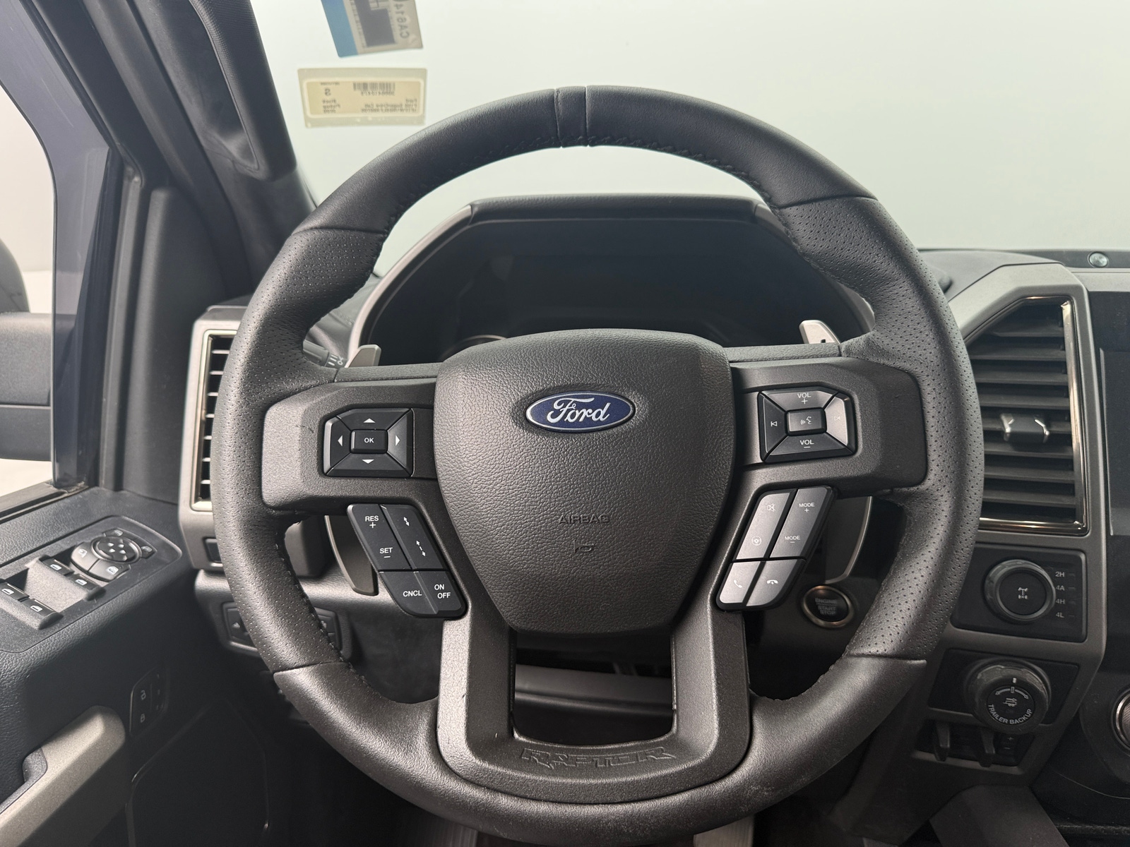 Thumbnail: 2020 Ford Econoline - 4