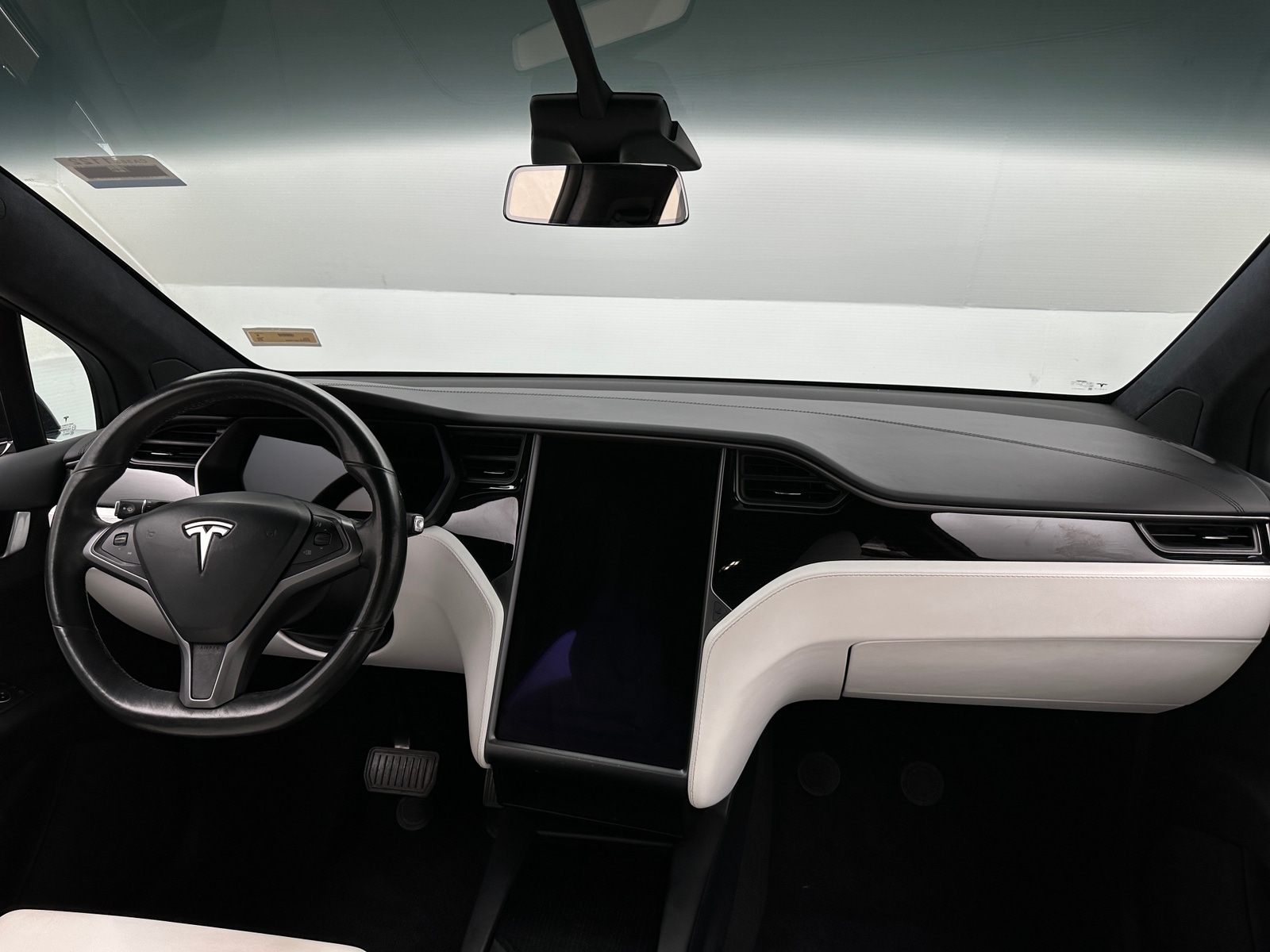 Thumbnail: 2019 Tesla Model X - 2