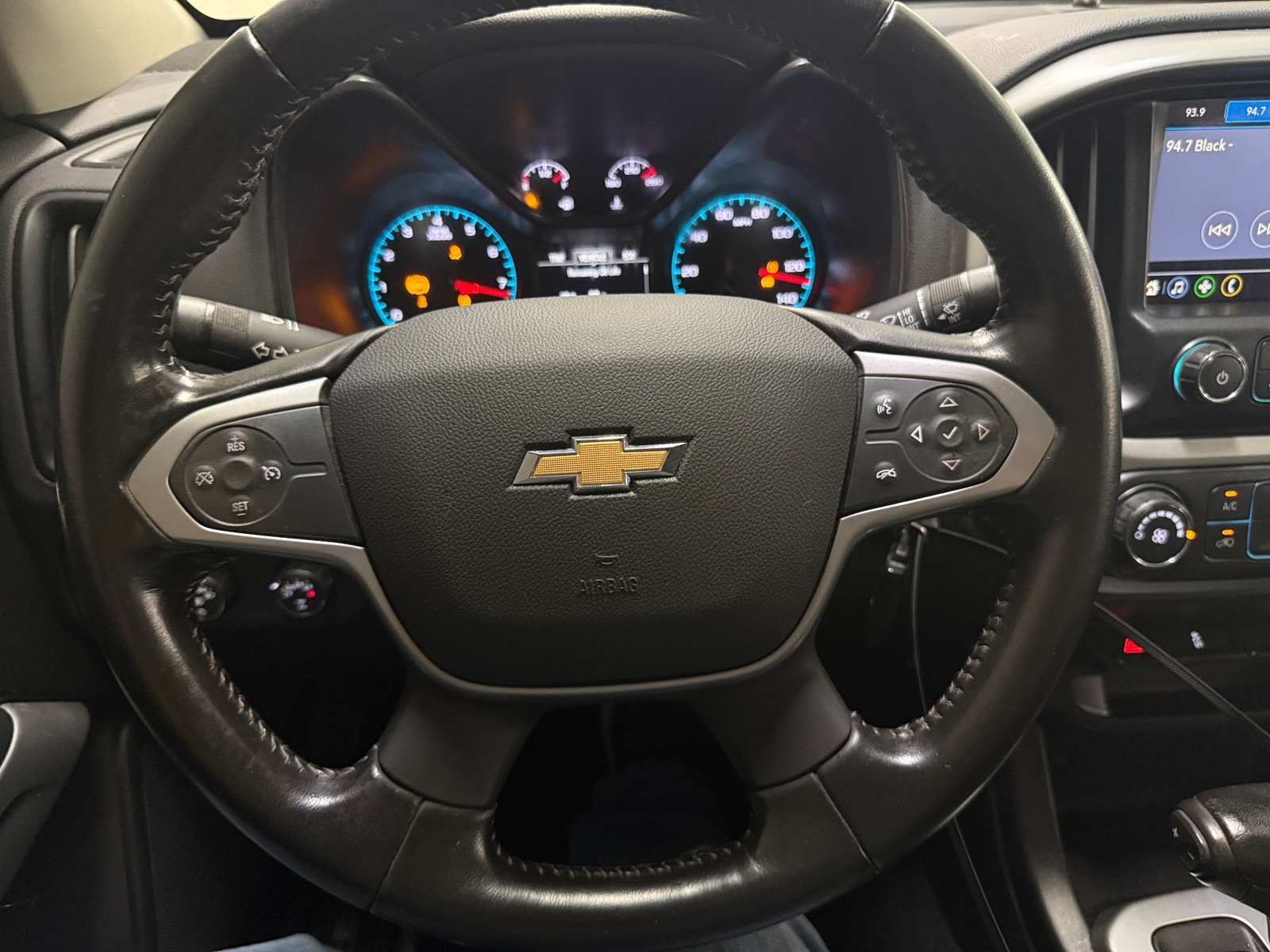 Thumbnail: 2021 Chevrolet Colorado - 5