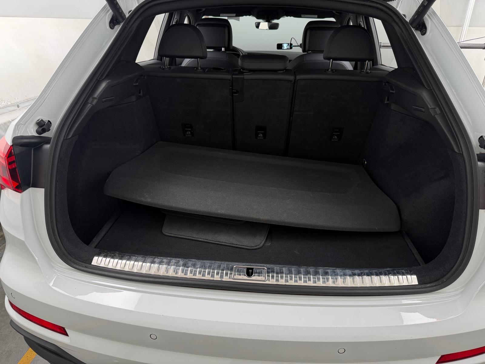 Thumbnail: 2025 Audi Q3 - 6
