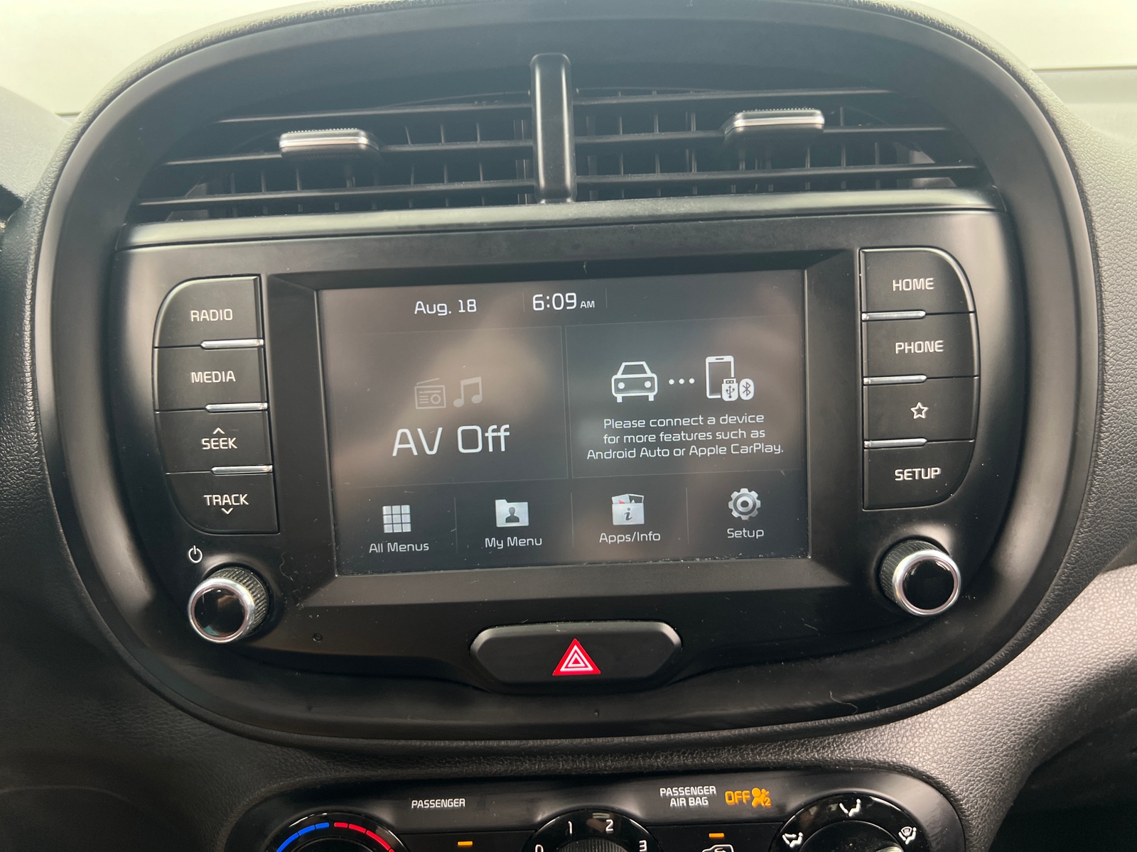 Thumbnail: 2020 Kia Soul - 4