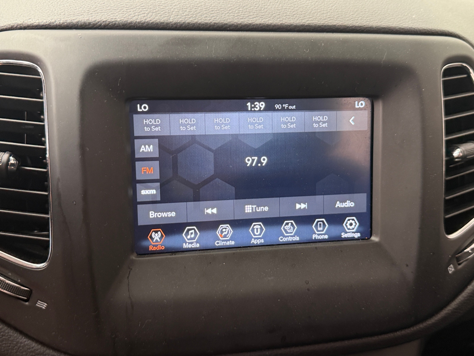 Thumbnail: 2019 Jeep Compass - 4
