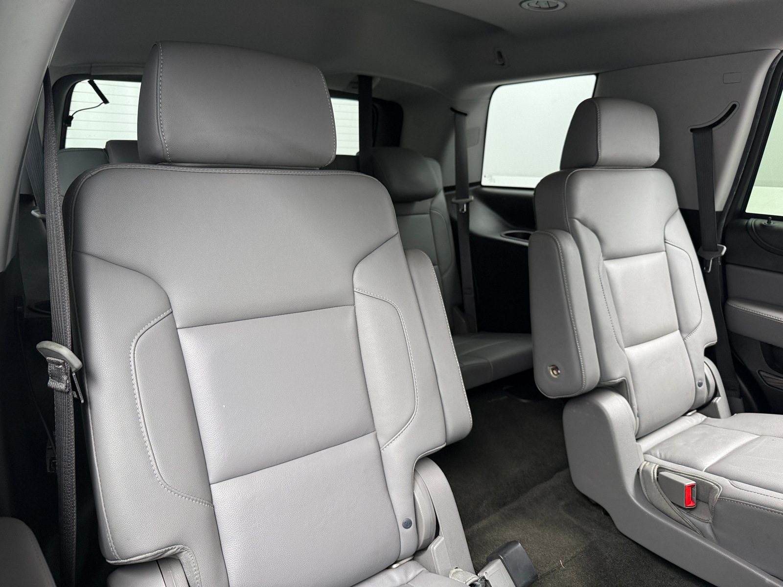Thumbnail: 2018 Chevrolet Tahoe - 5