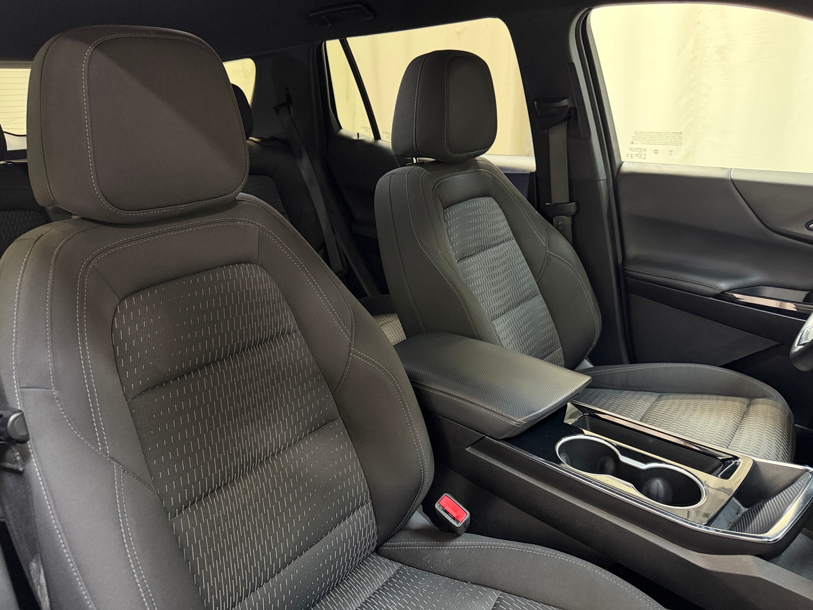 Thumbnail: 2025 Chevrolet Equinox - 2