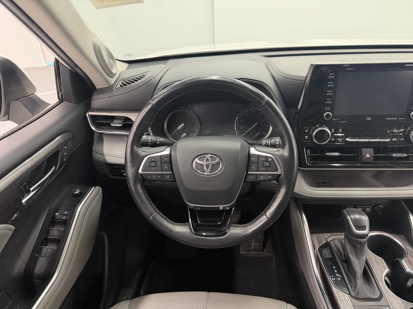 Thumbnail: 2021 Toyota Highlander - 4