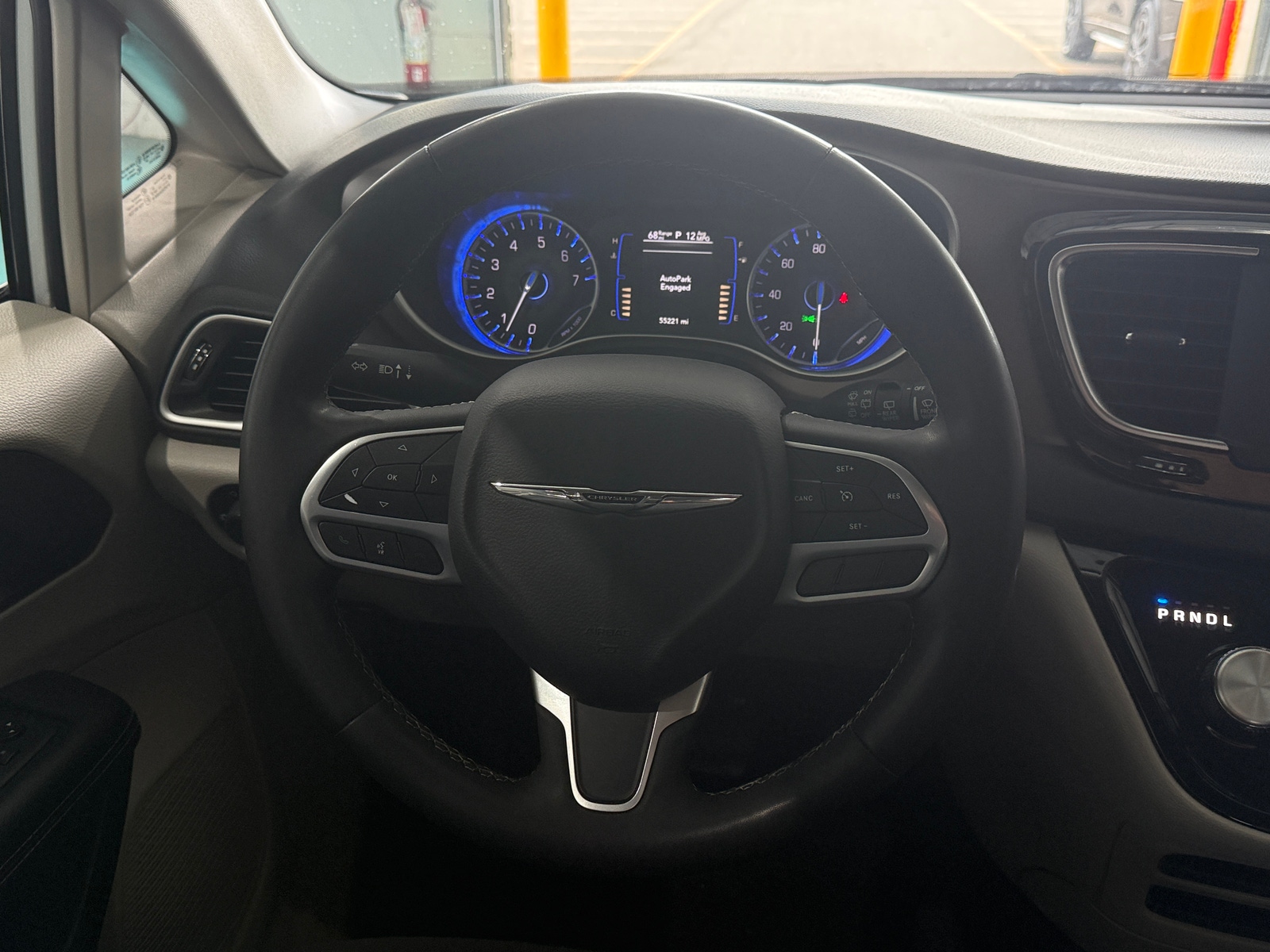 Thumbnail: 2023 Chrysler Voyager - 5