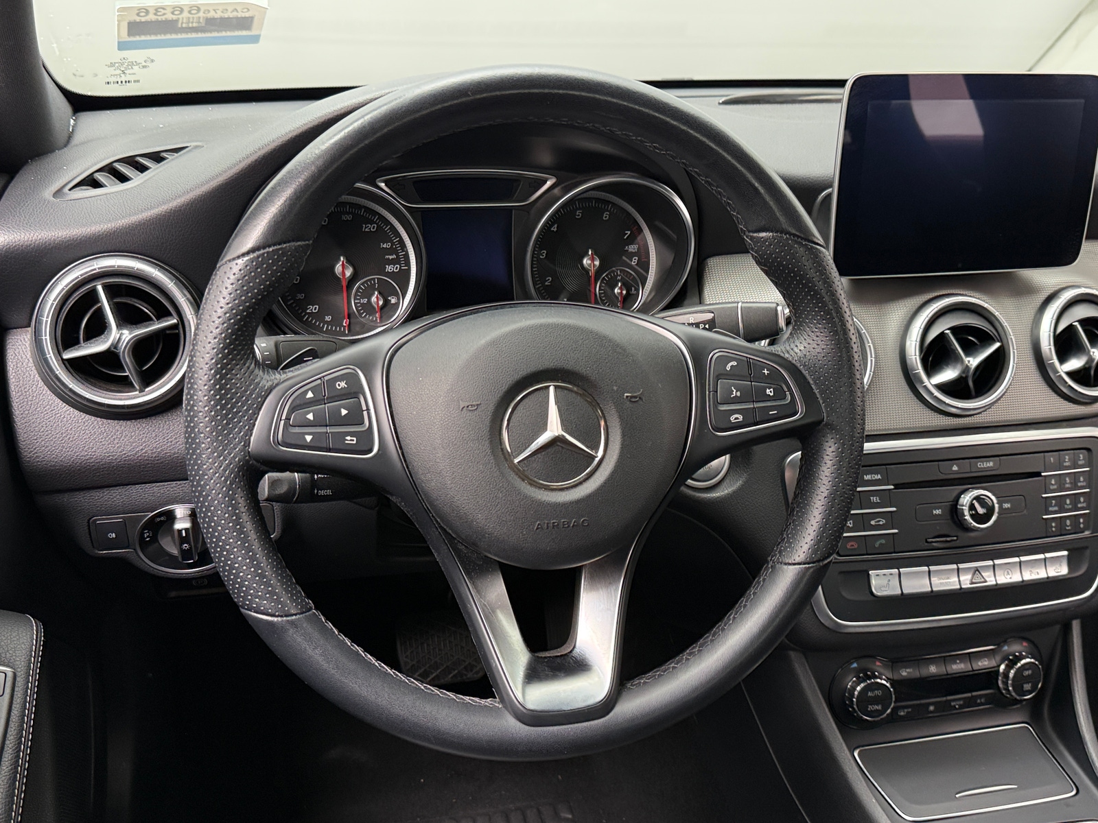 Thumbnail: 2019 Mercedes-Benz CLA - 4