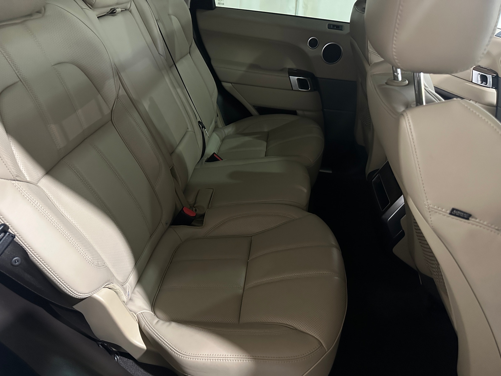 Thumbnail: 2016 Land Rover Range Rover Sport - 6