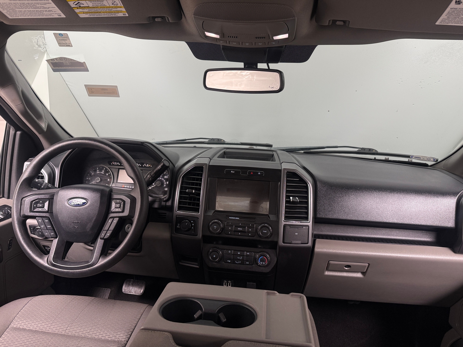 Thumbnail: 2020 Ford Econoline - 3