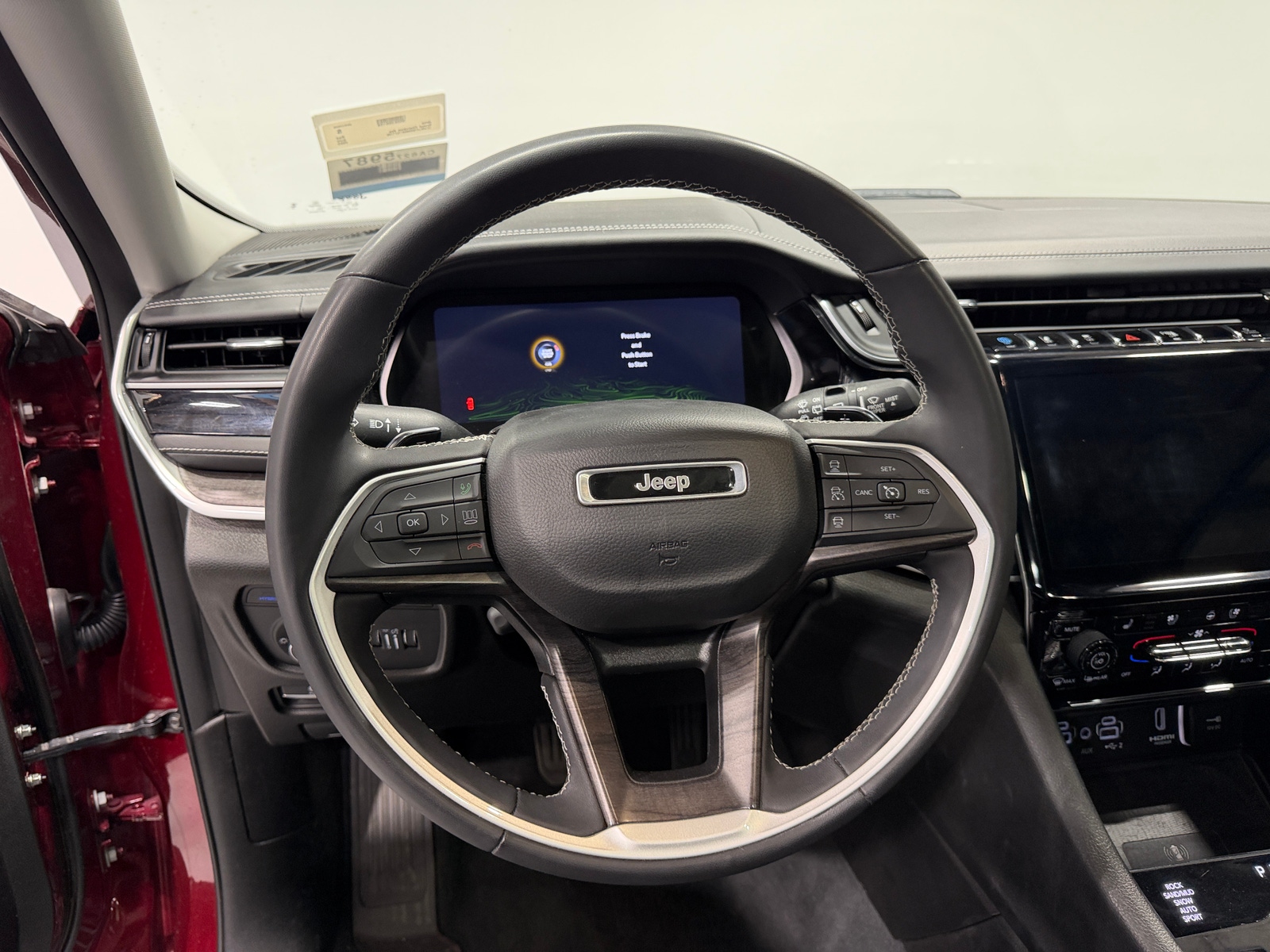 Thumbnail: 2022 Jeep Grand Cherokee - 4