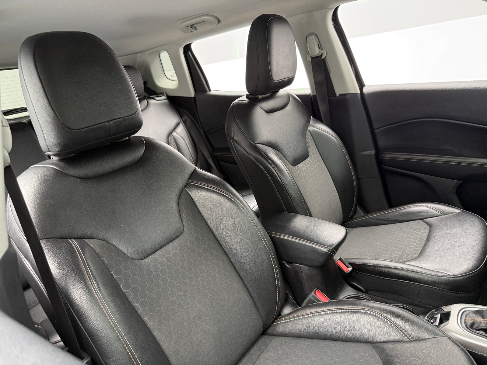 Thumbnail: 2019 Jeep Compass - 2