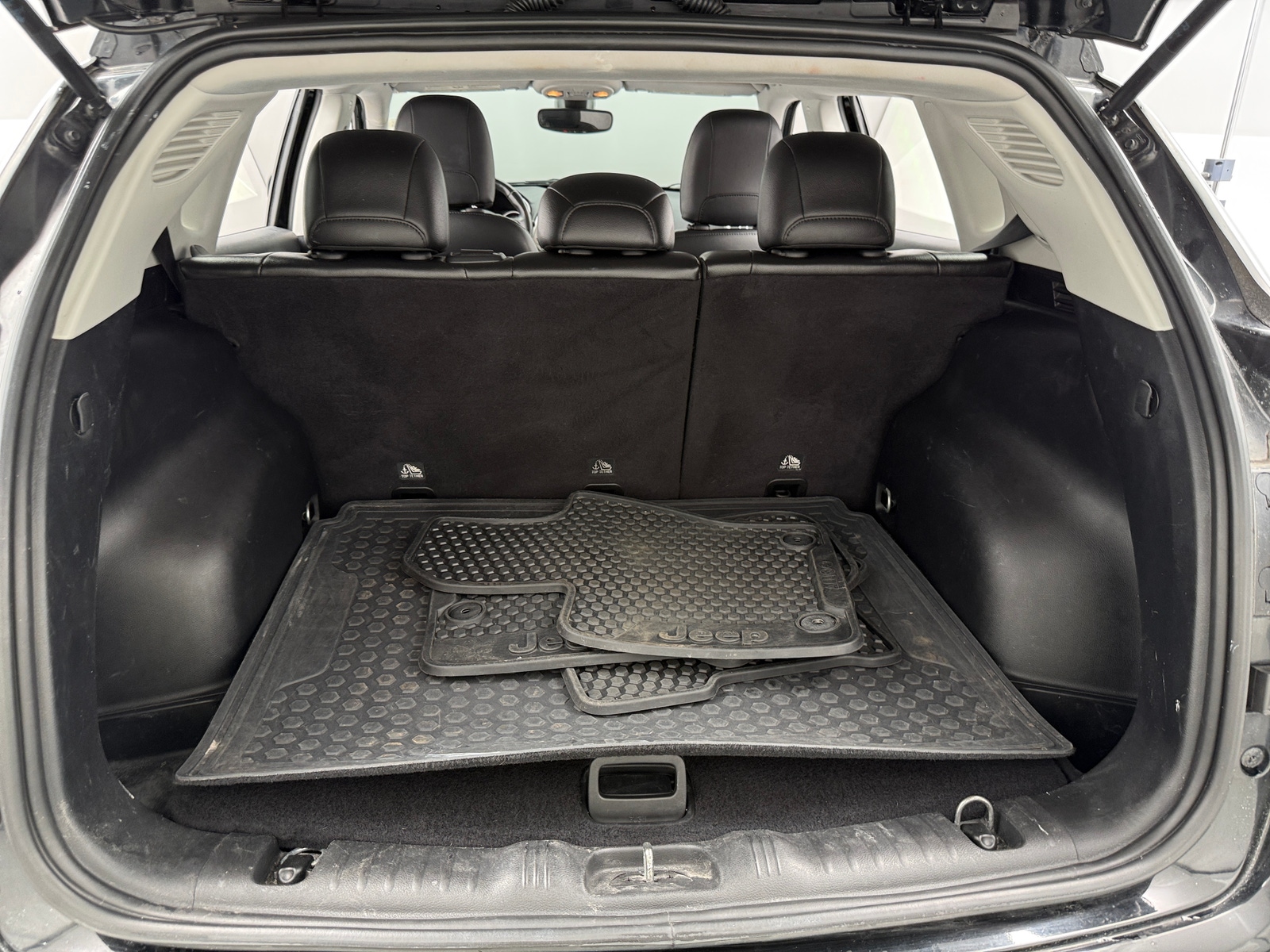 Thumbnail: 2019 Jeep Compass - 7