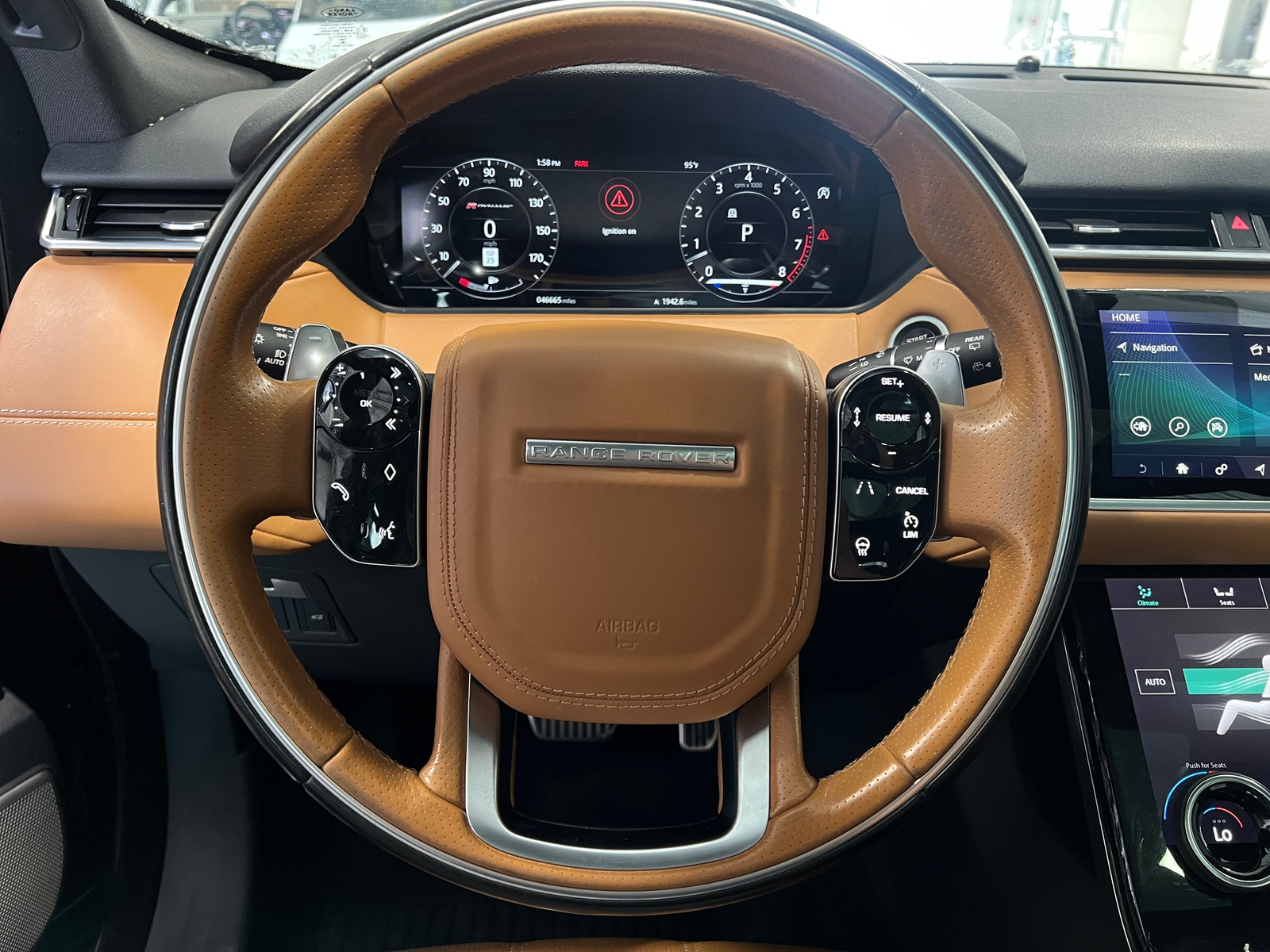 Thumbnail: 2018 Land Rover Range Rover Velar - 4