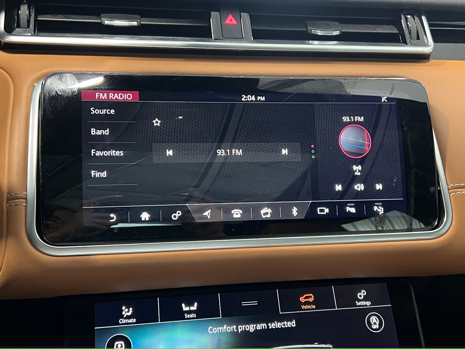 Thumbnail: 2018 Land Rover Range Rover Velar - 3