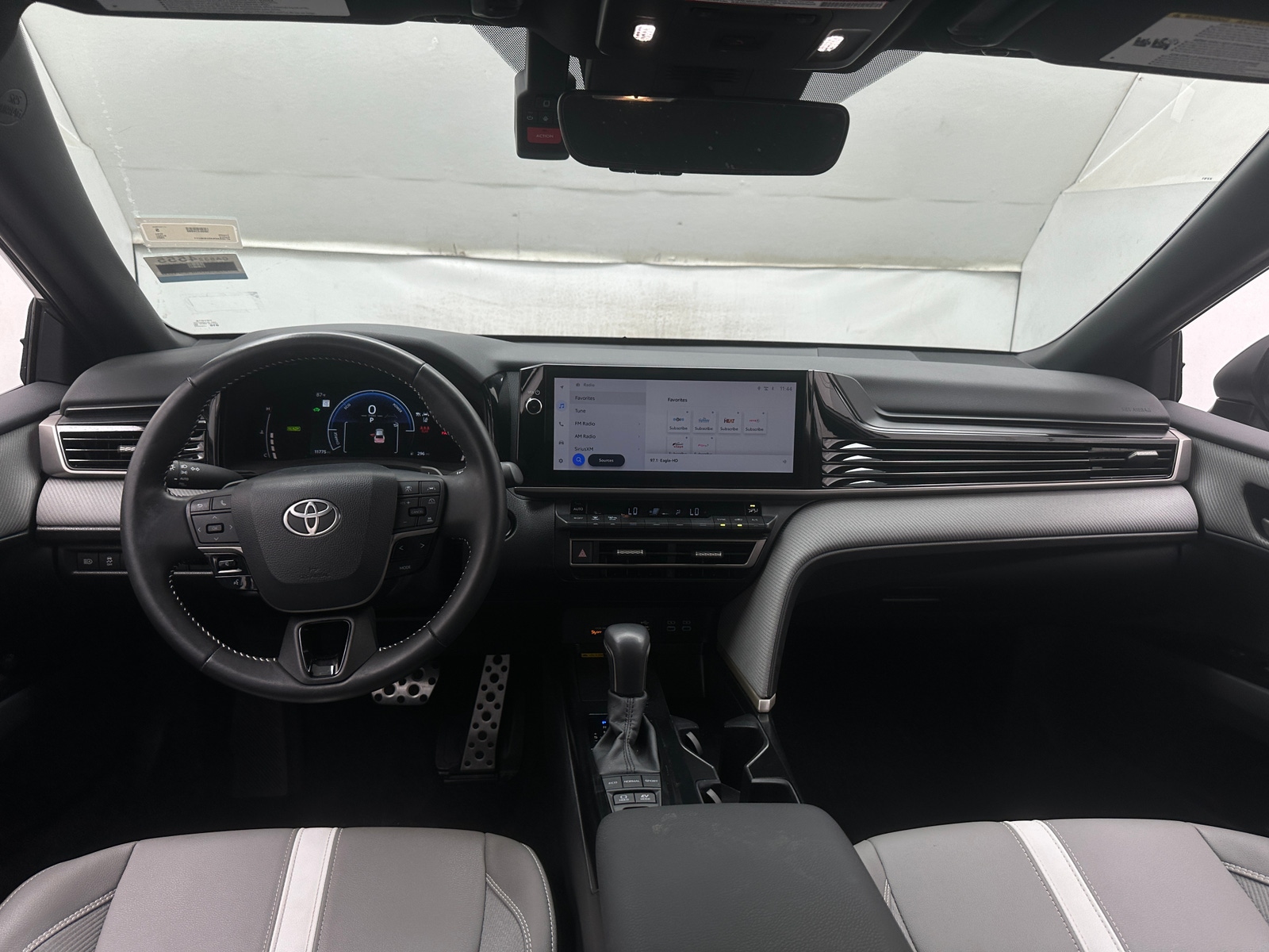 Thumbnail: 2025 Toyota Camry - 3