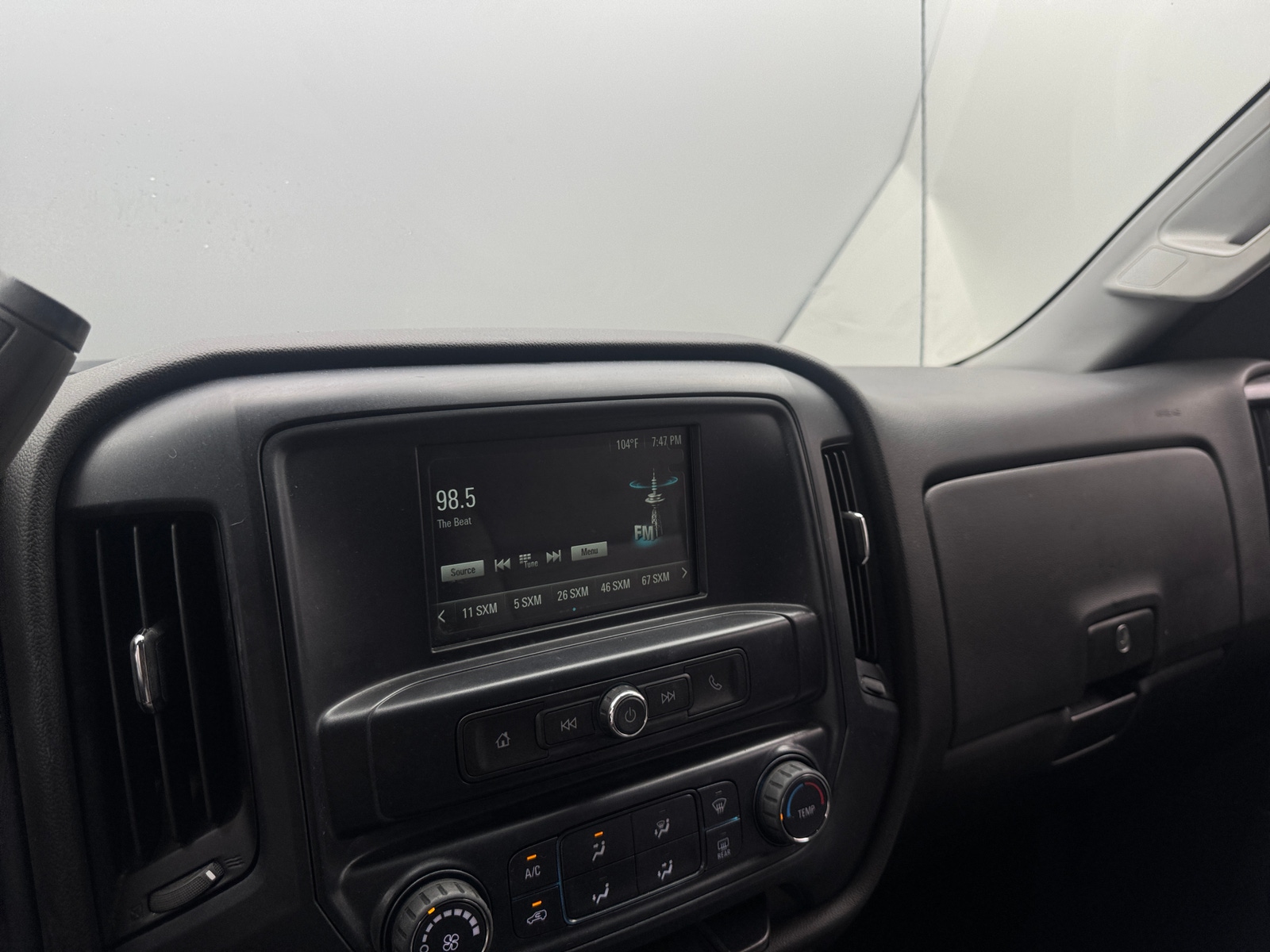 Thumbnail: 2018 Chevrolet Silverado 1500 - 4