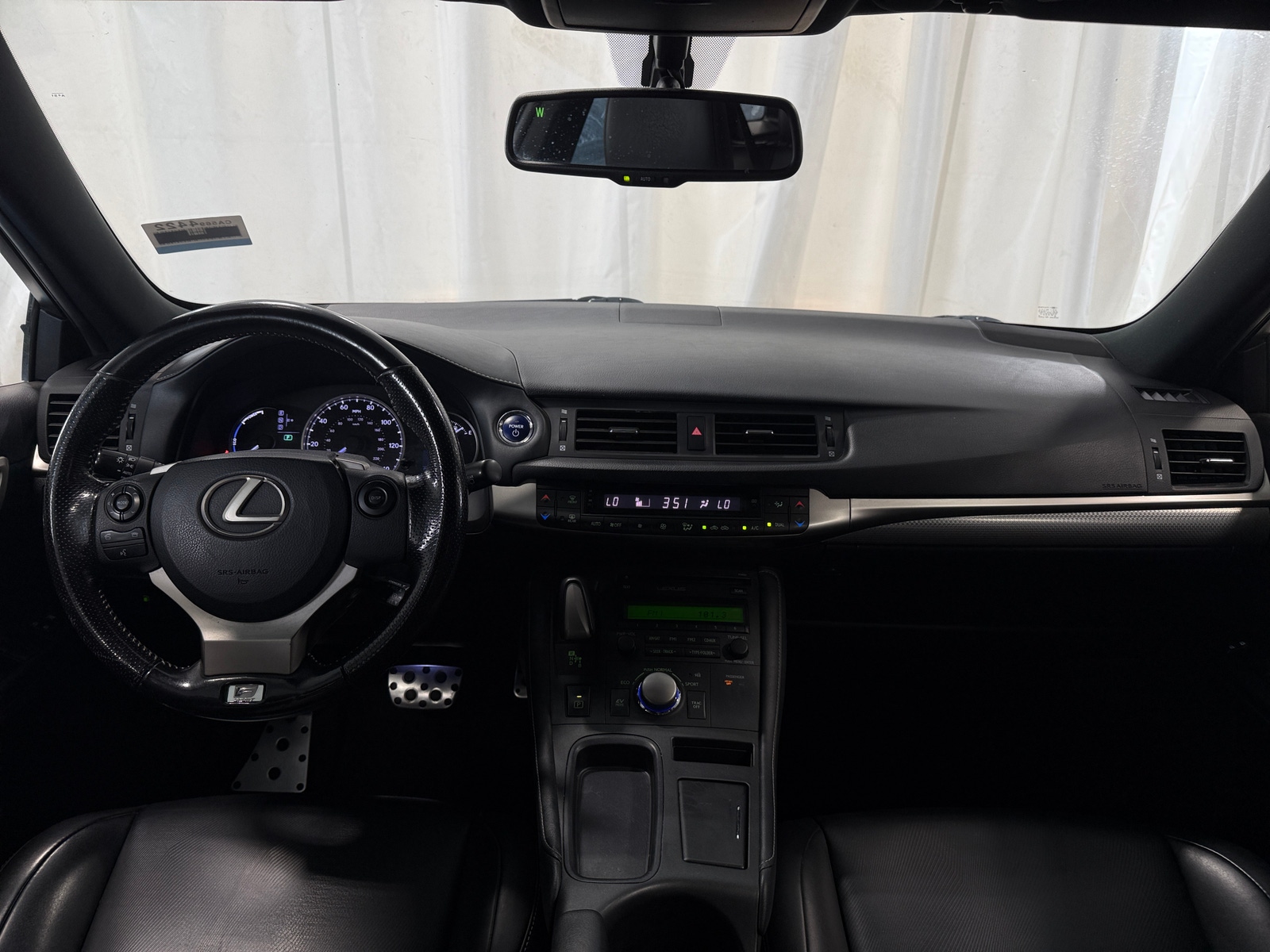 Thumbnail: 2016 Lexus CT - 2