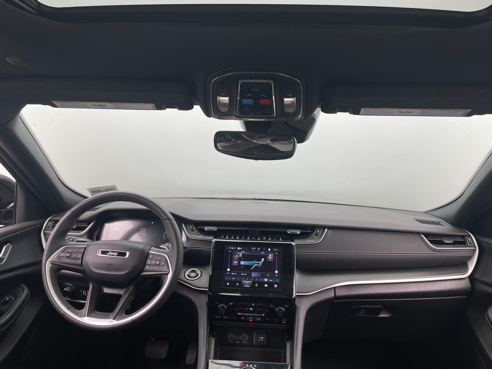 Thumbnail: 2023 Jeep Grand Cherokee L - 2
