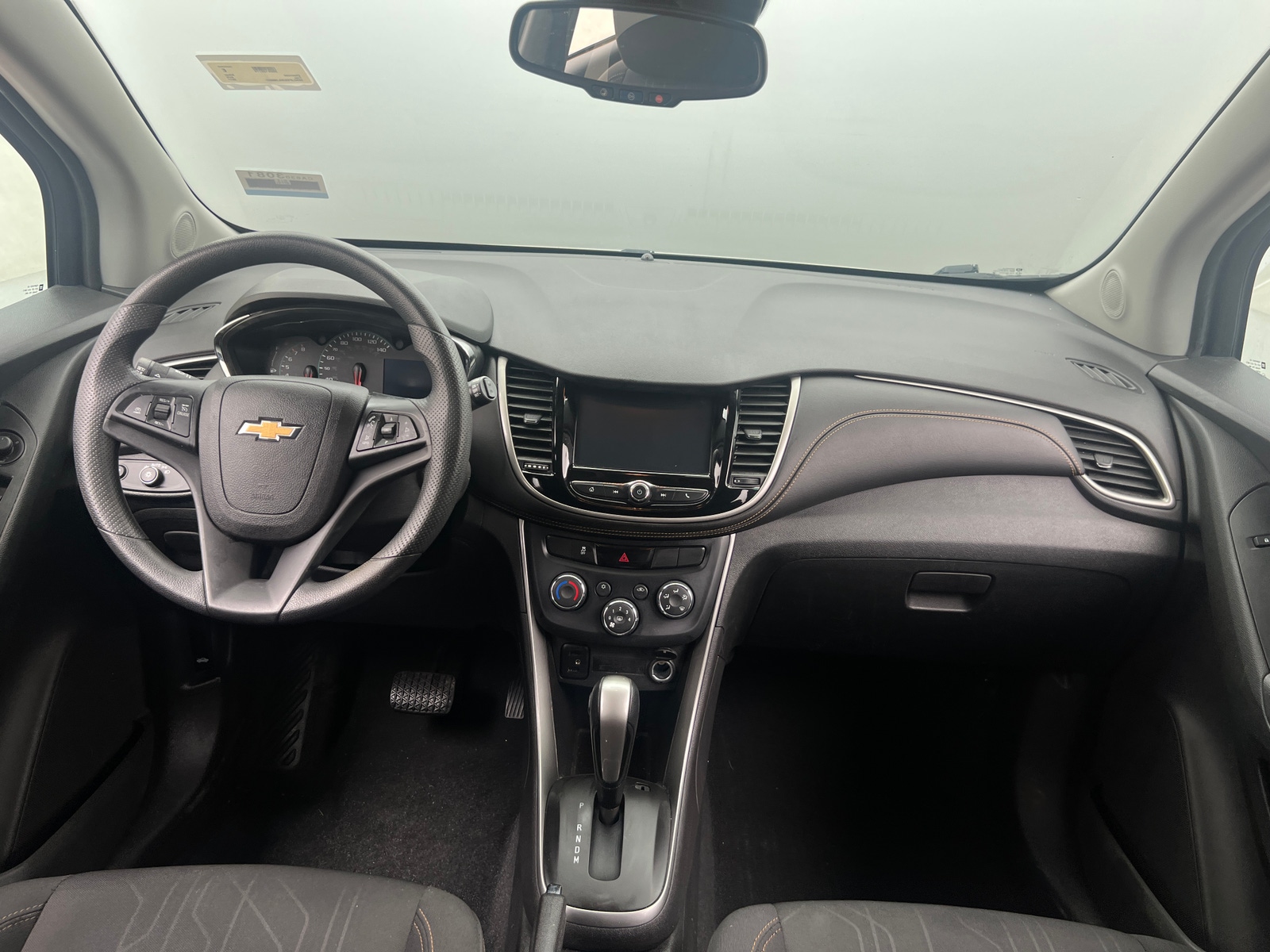 Thumbnail: 2017 Chevrolet Trax - 3