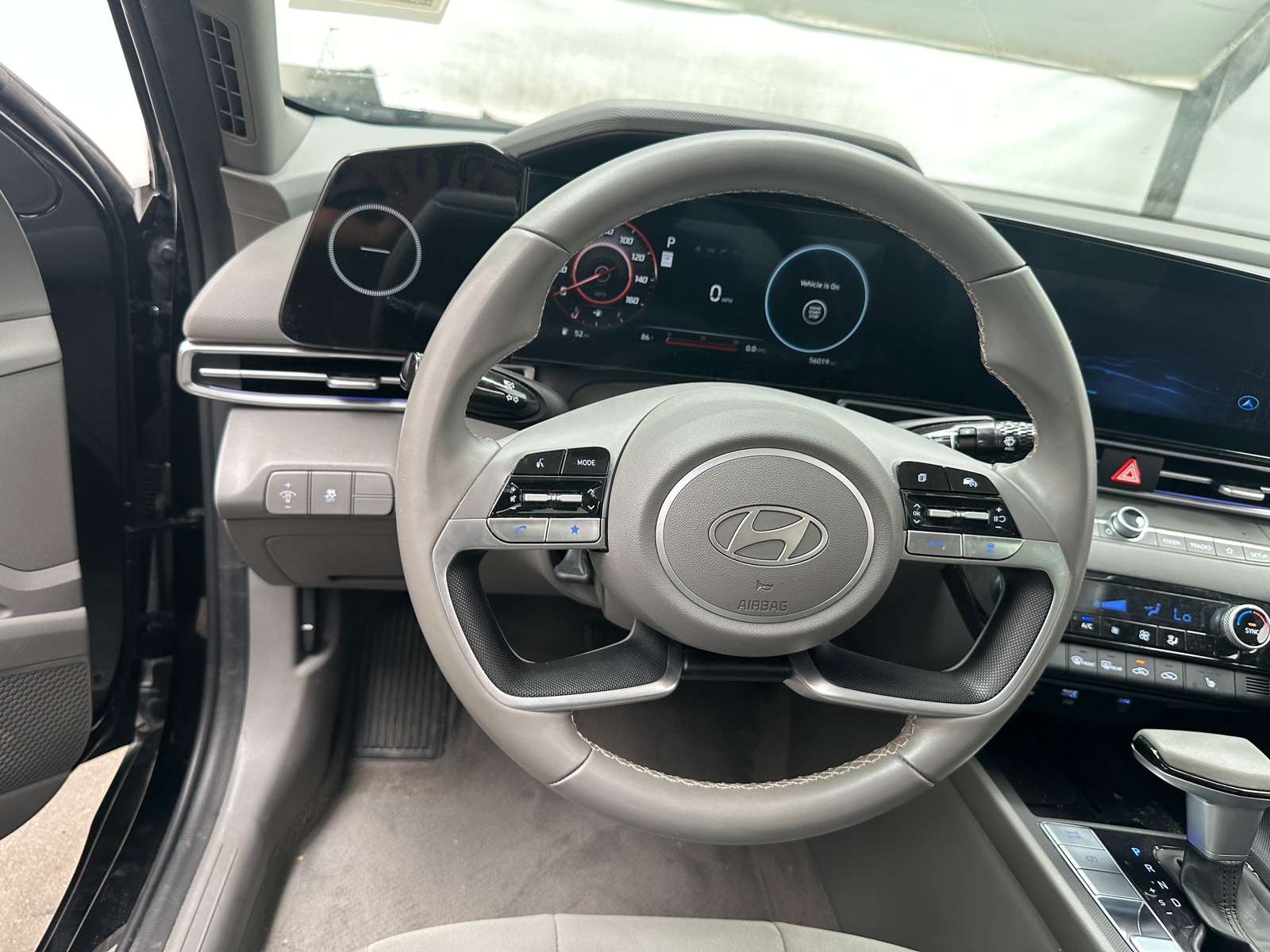 Thumbnail: 2024 Hyundai Elantra - 5