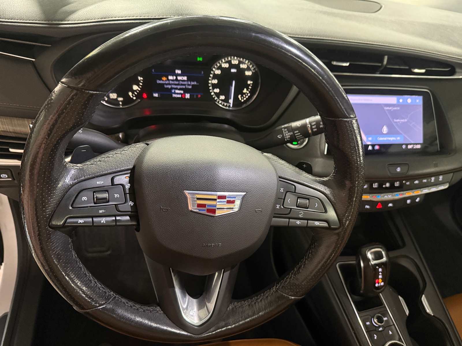 Thumbnail: 2019 Cadillac XT4 - 4