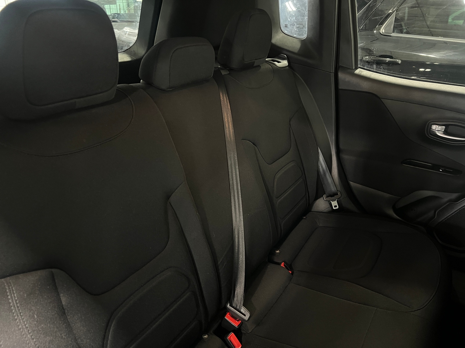 Thumbnail: 2020 Jeep Renegade - 6