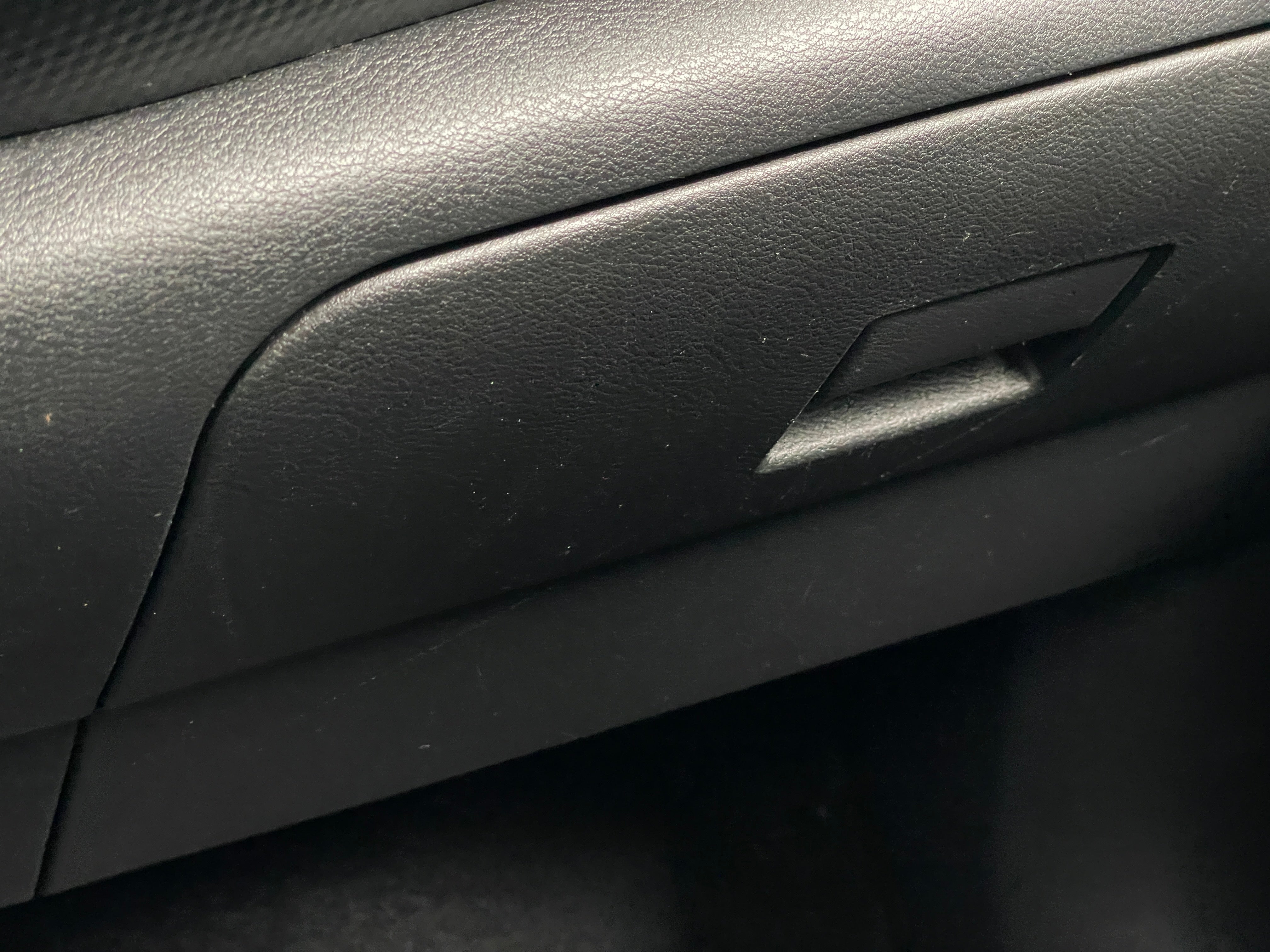 2021 Nissan Kicks SV - Photo 16