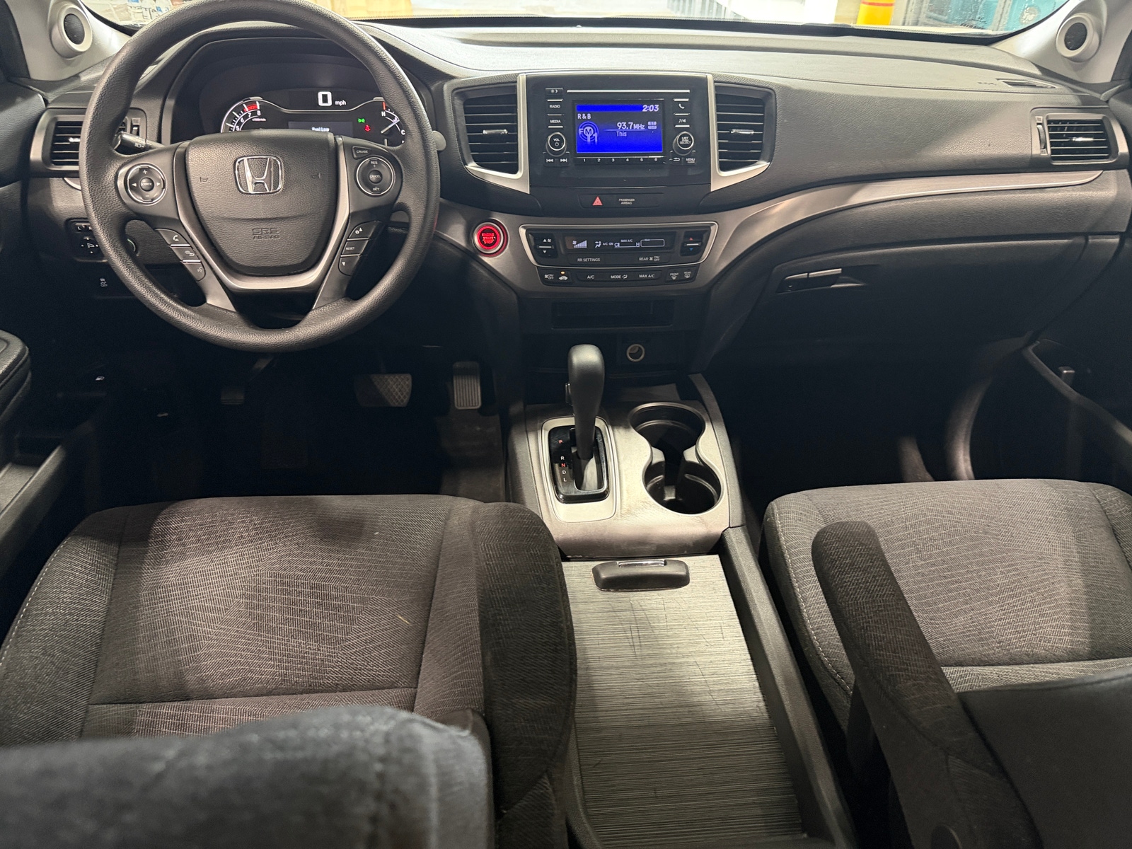 Thumbnail: 2017 Honda Pilot - 3