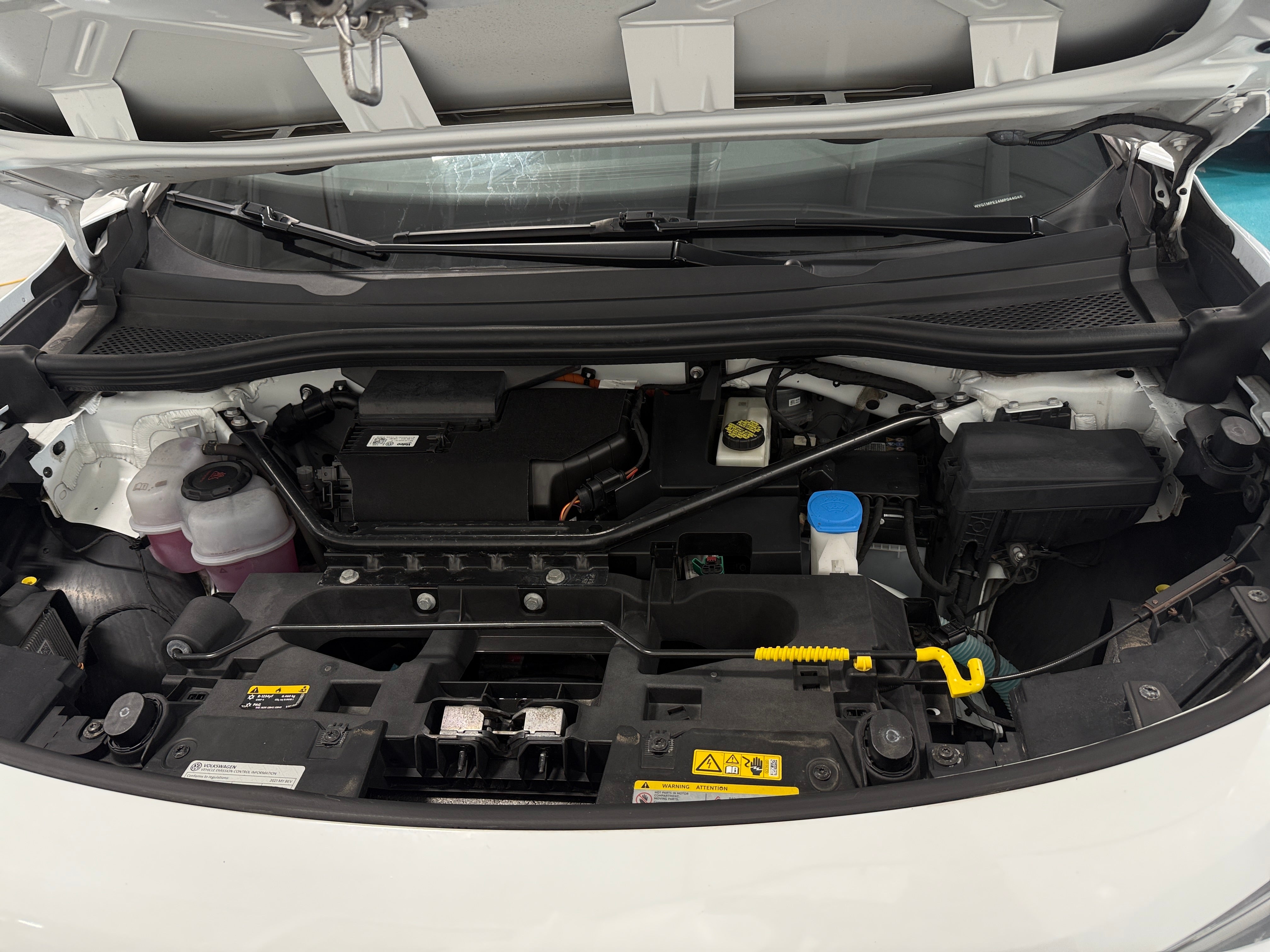 Used 2021 Volkswagen ID.4 PRO S with VIN WVGTMPE24MP044046 for sale in Pewaukee, WI