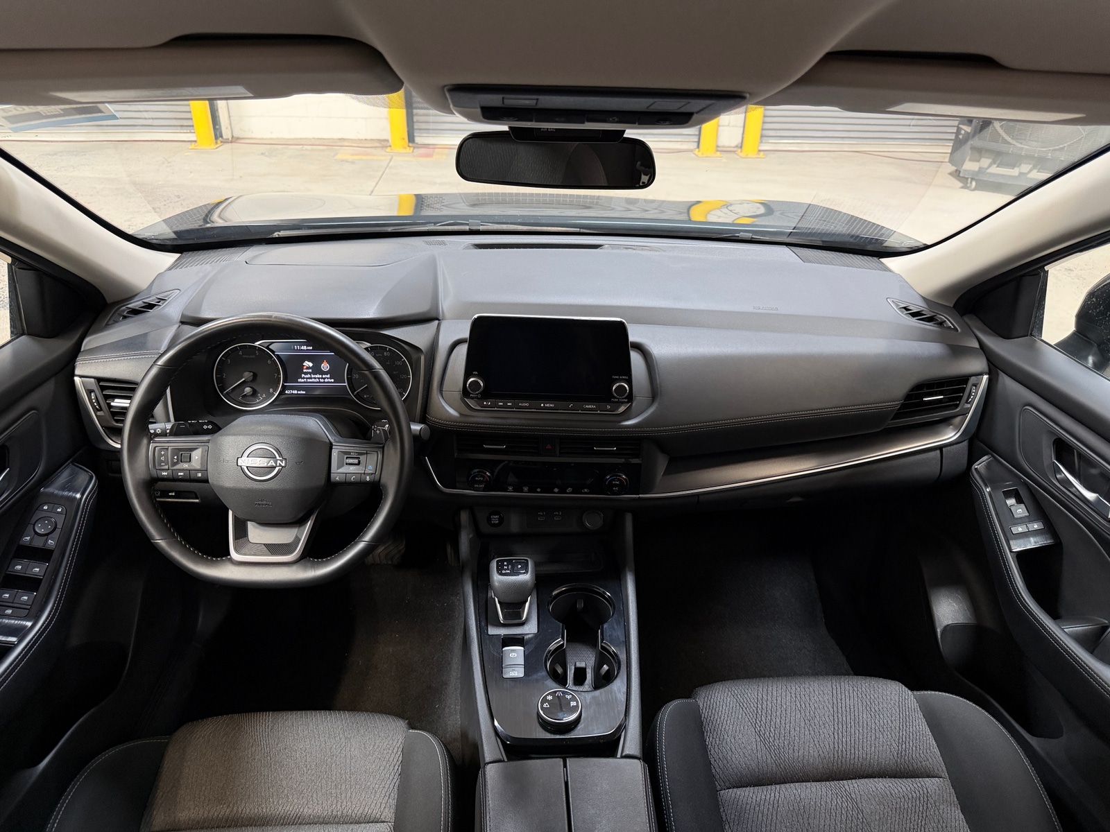 Thumbnail: 2025 Nissan Rogue - 3