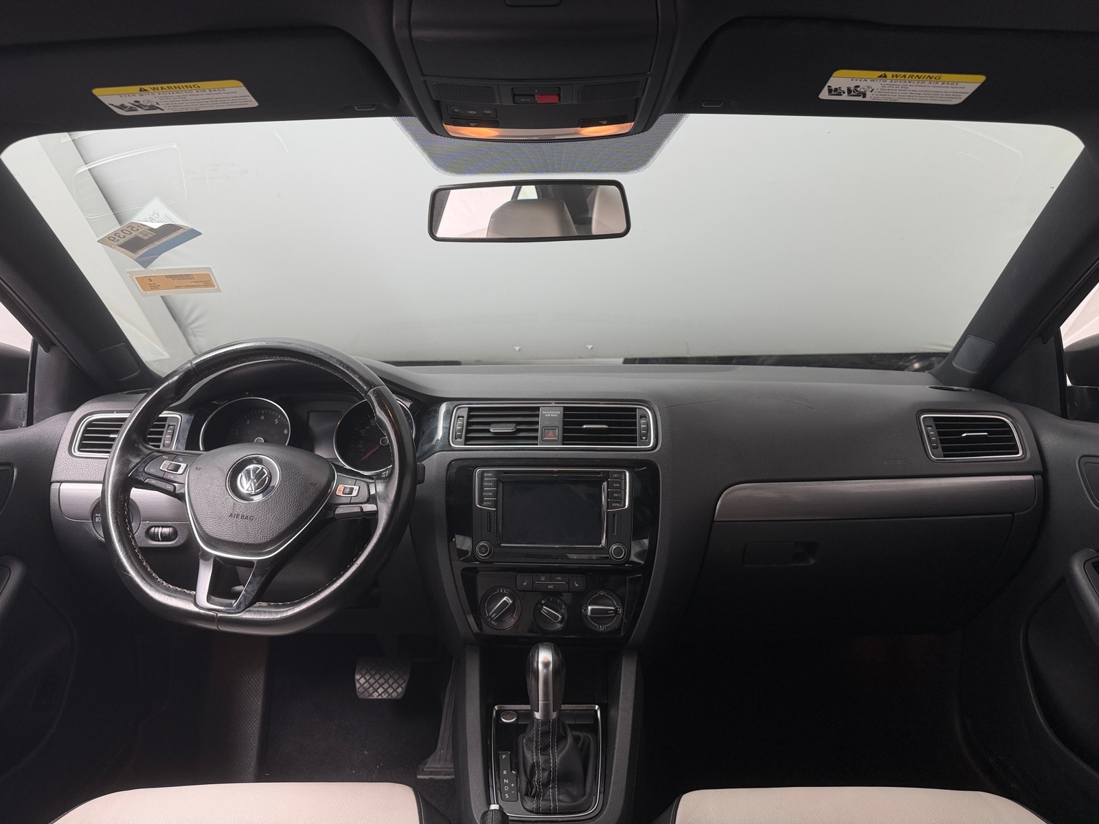 Thumbnail: 2016 Volkswagen Jetta - 3