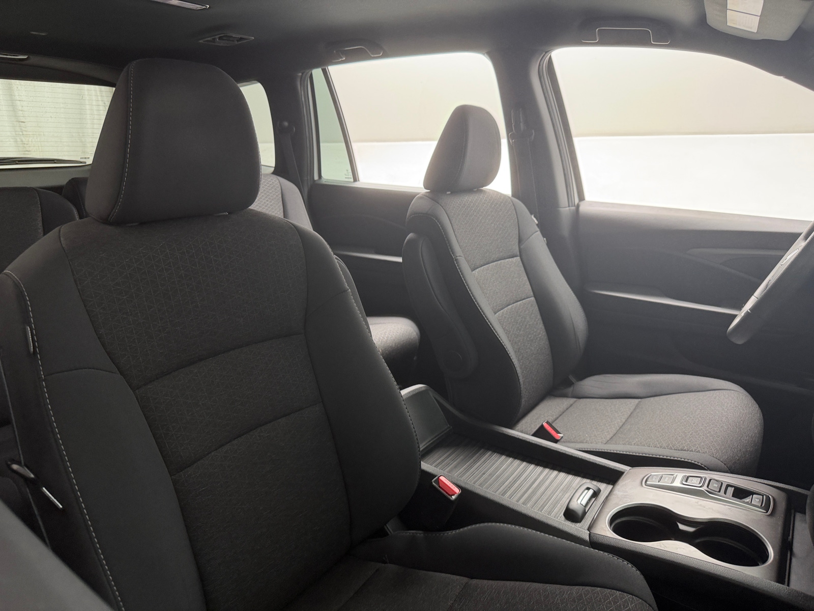 Thumbnail: 2020 Honda Passport - 2
