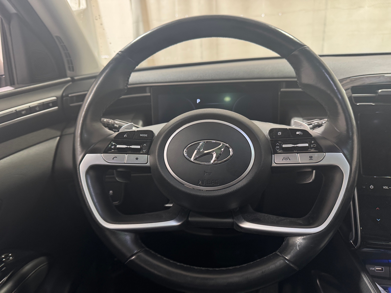 Thumbnail: 2022 Hyundai Tucson - 4