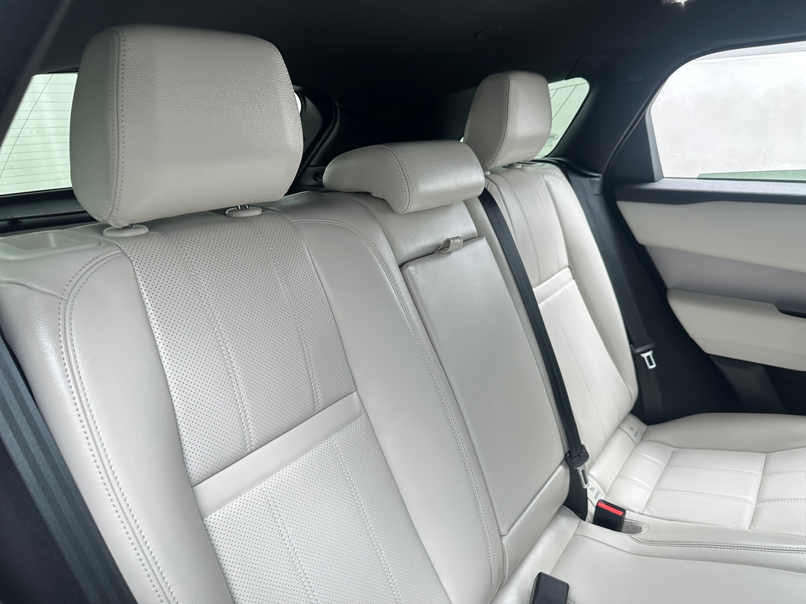 Thumbnail: 2023 Land Rover Range Rover Velar - 5