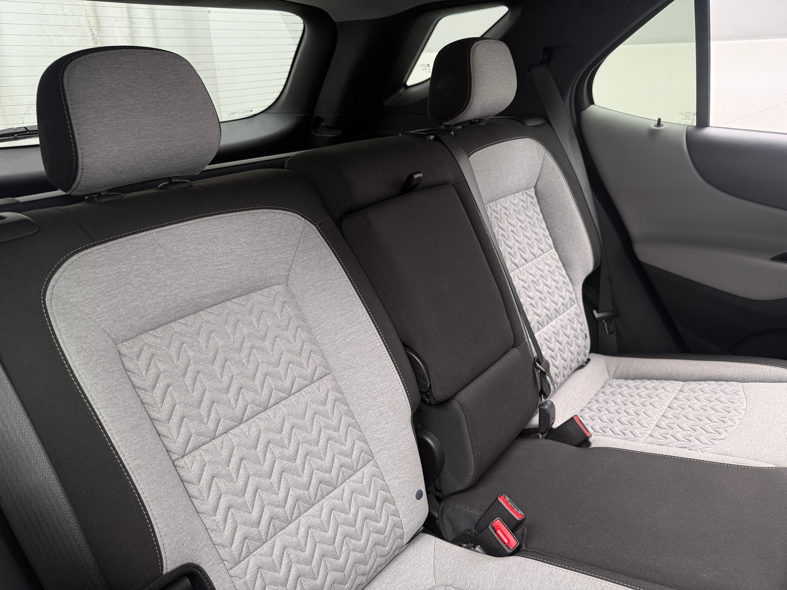 Thumbnail: 2023 Chevrolet Equinox - 6