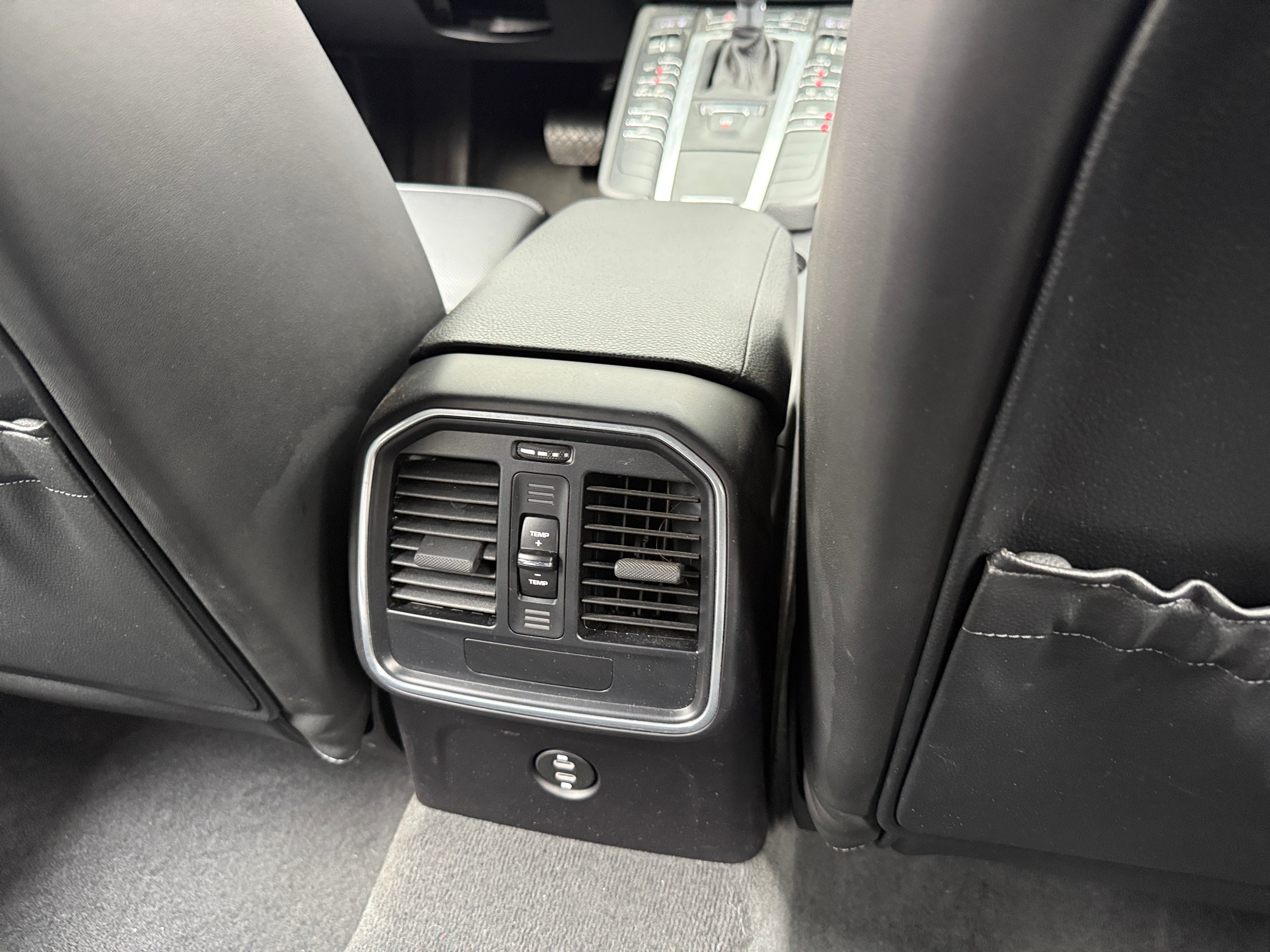 2021 Porsche Macan S - Photo 5