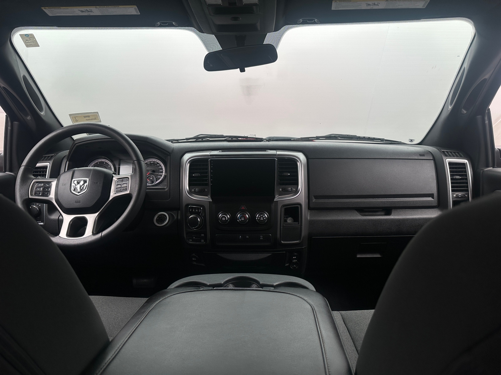 Thumbnail: 2022 RAM 1500 Classic - 3