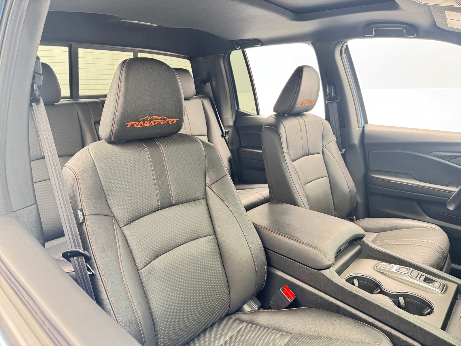 Thumbnail: 2025 Honda Ridgeline - 2