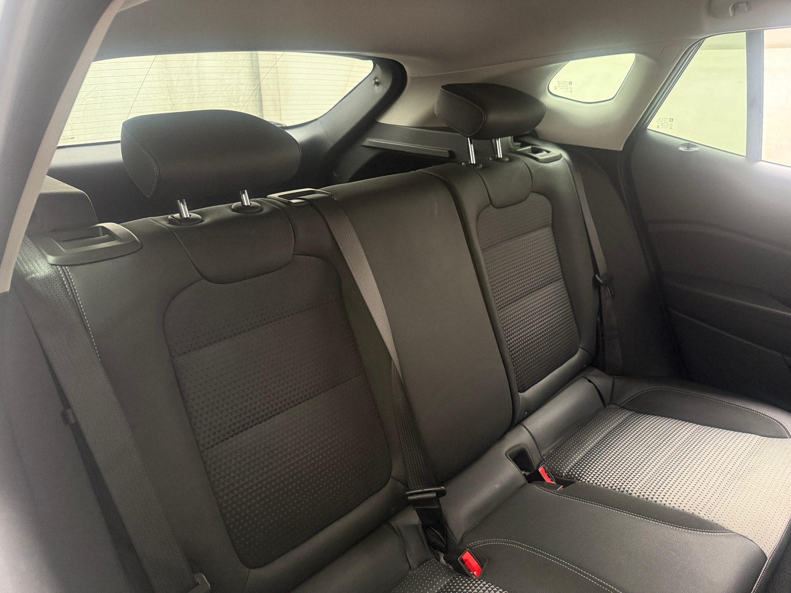 Thumbnail: 2025 Chevrolet Trax - 5
