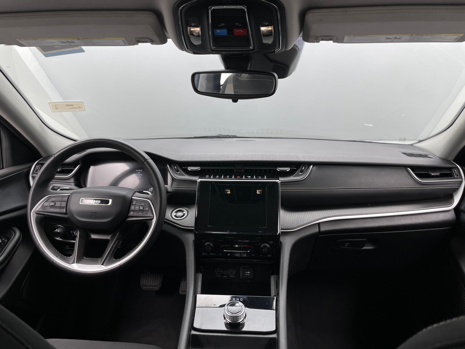 Thumbnail: 2023 Jeep Grand Cherokee L - 3