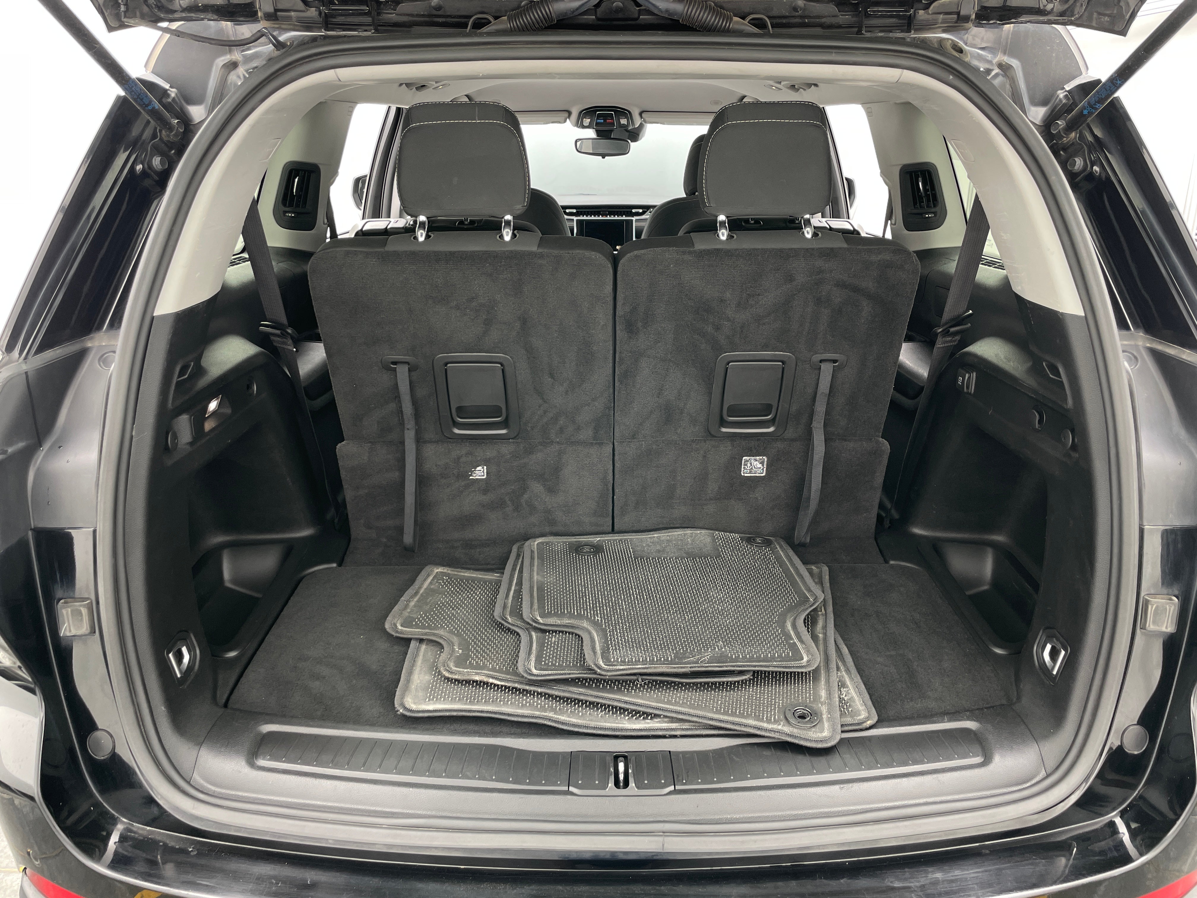 2023 Jeep Grand Cherokee L Laredo - Photo 4
