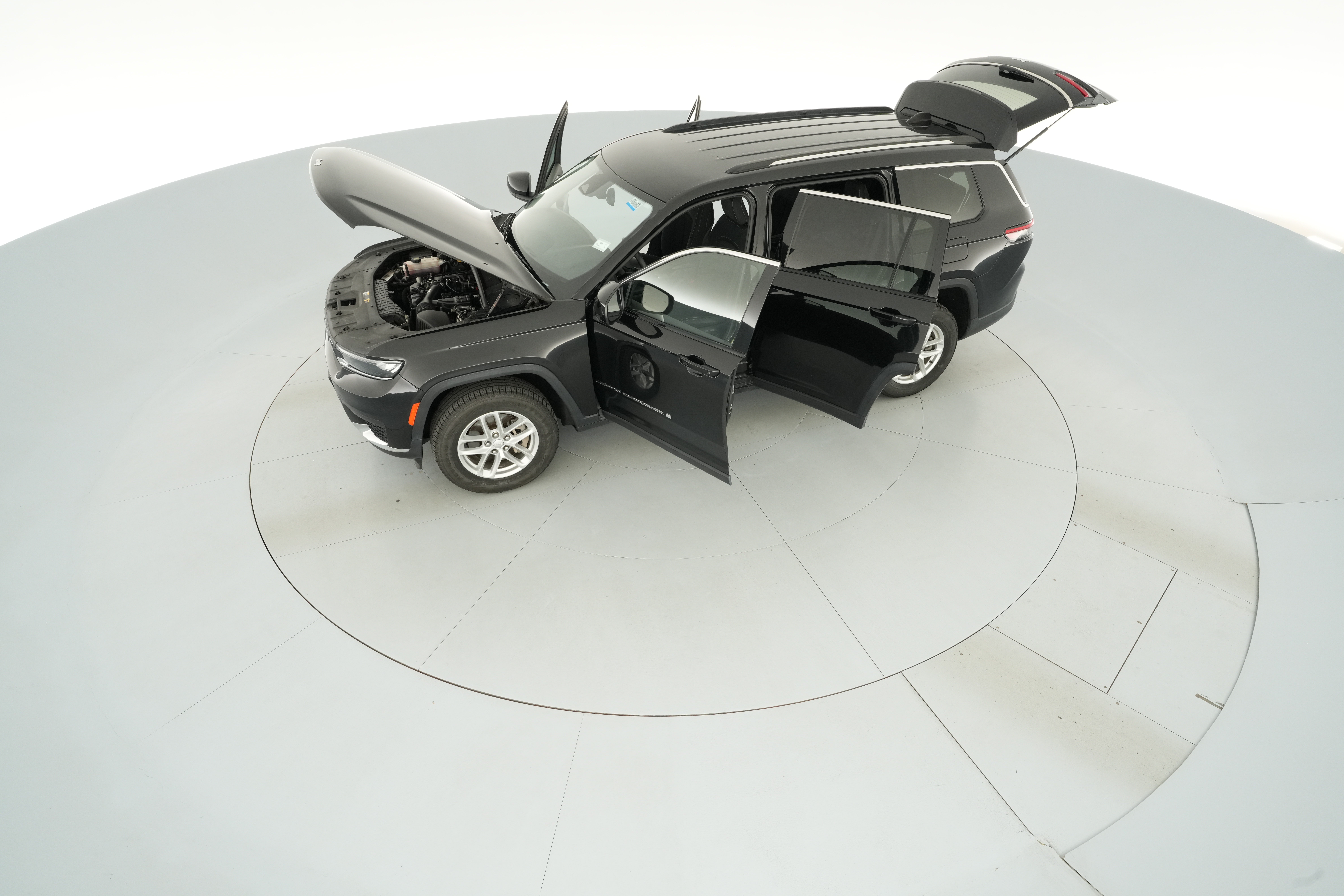 2023 Jeep Grand Cherokee L Laredo - Photo 44