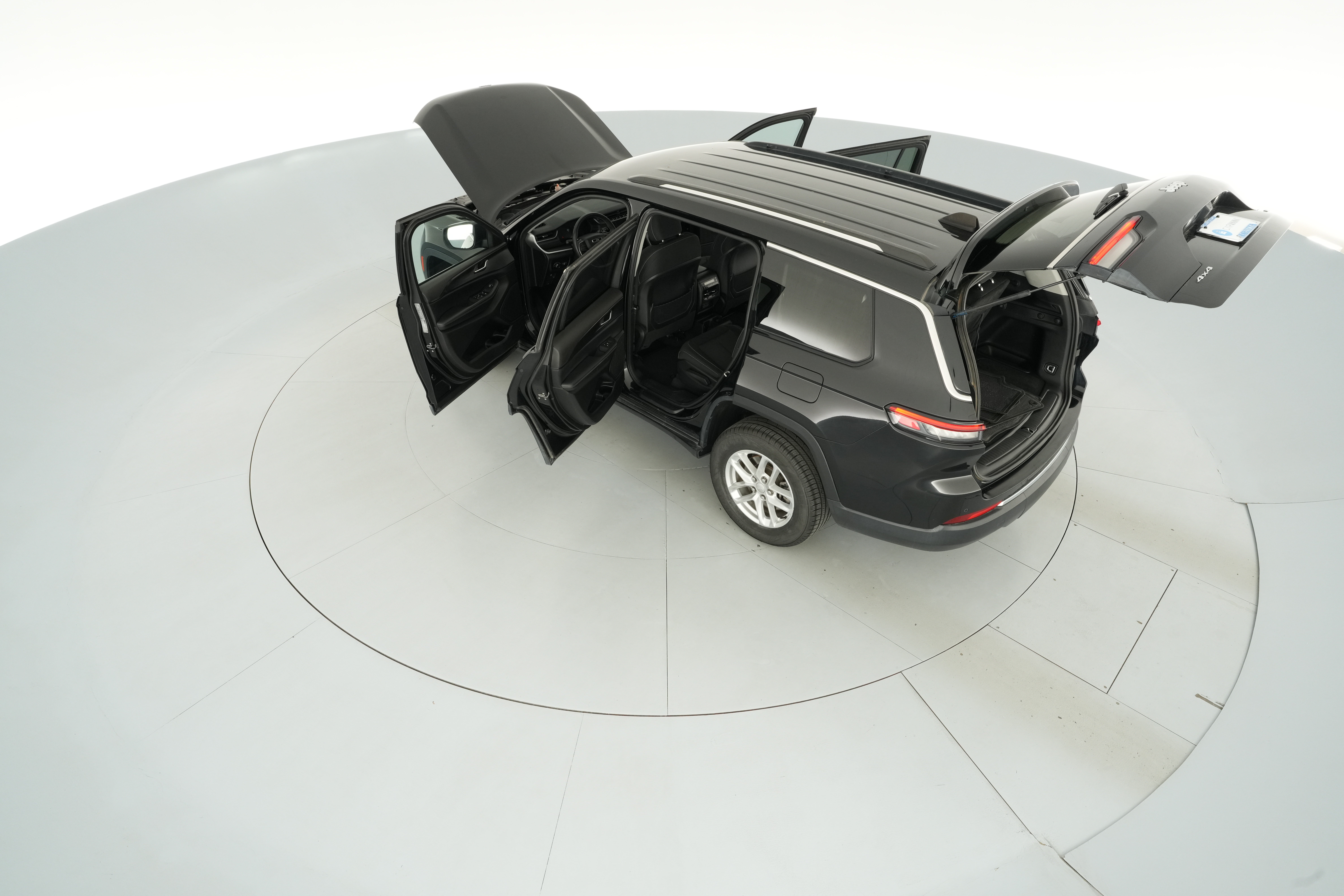 2023 Jeep Grand Cherokee L Laredo - Photo 47